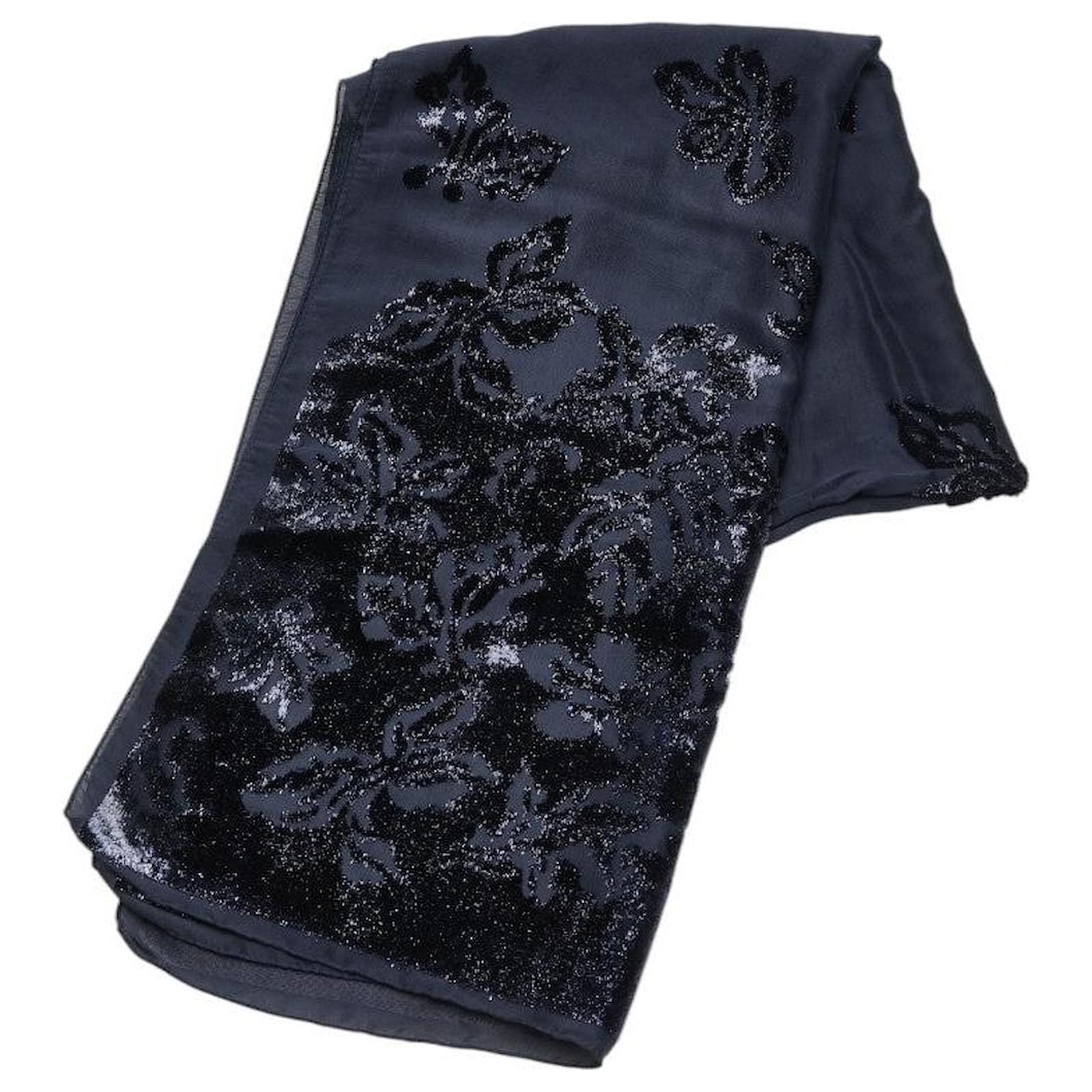 Salvatore Ferragamo Floral Wool Stole Blue Navy blue  ref.2290585