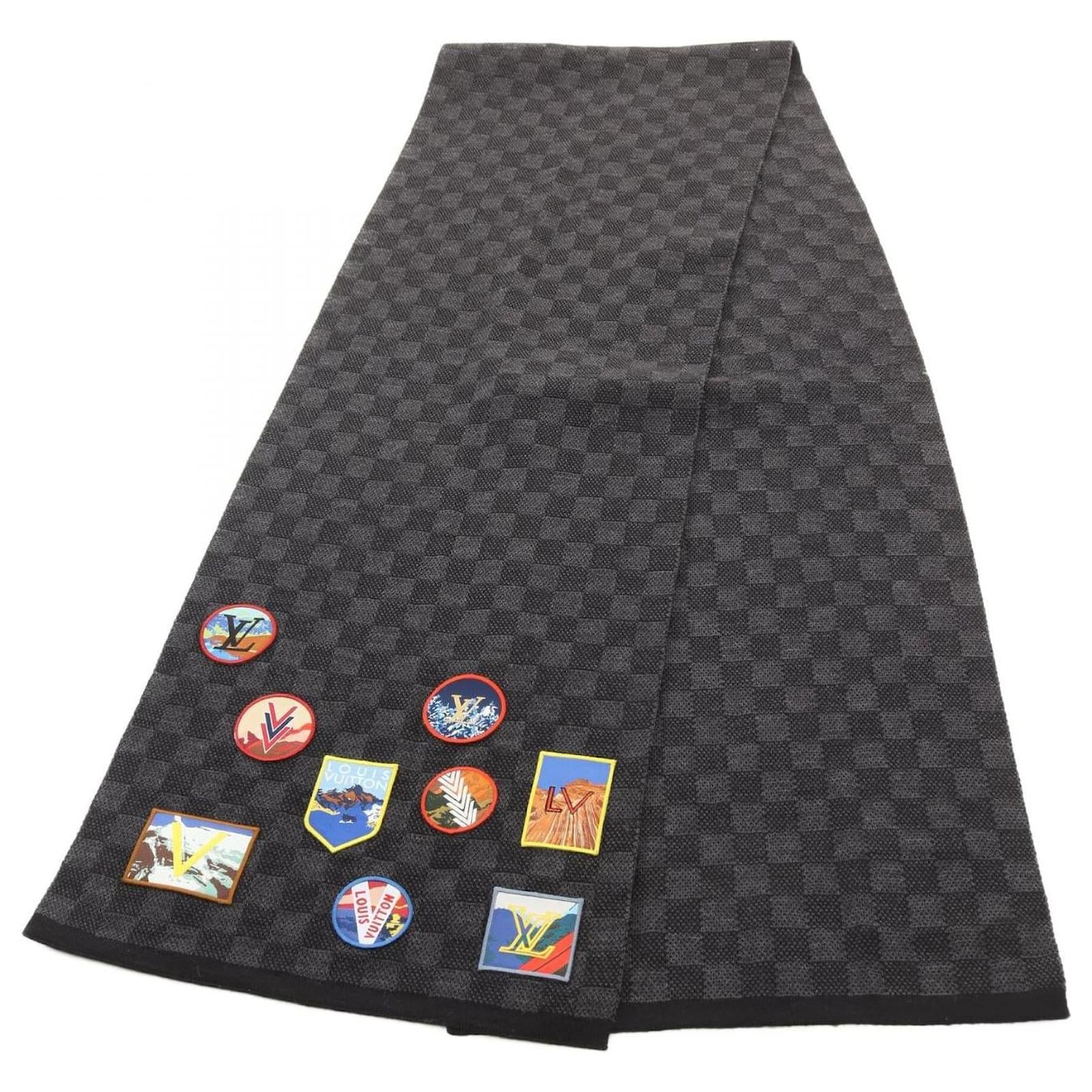 Louis Vuitton Echarpe Petit Damier Alpes Wool Scarf Black Multiple colors Grey  ref.2289682