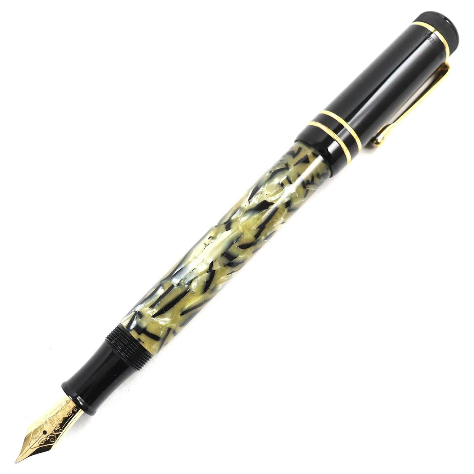 Montblanc Oscar Wilde 18K Fountain Pen Yellow gold  ref.1803285