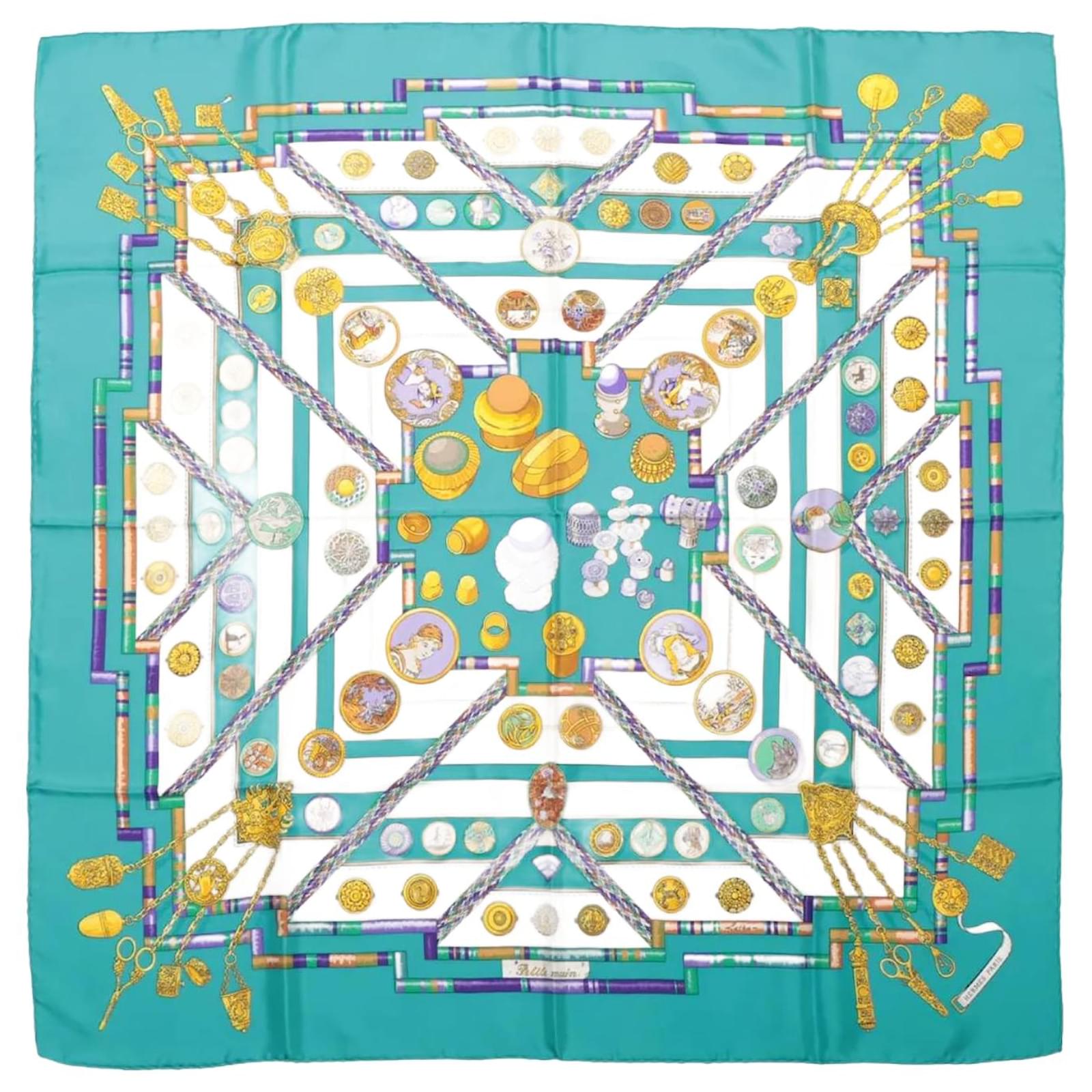 Hermès Carré 90 "Petite main" Silk handkerchief in Blue  ref.2325608
