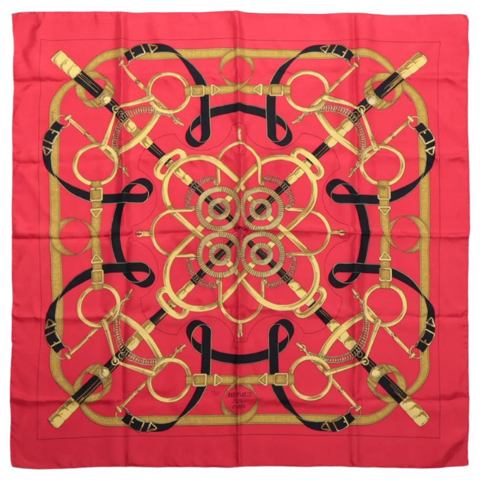 Hermès Carré 90 " Eperon d'or" 100% Silk Scarf in Red  ref.2320171