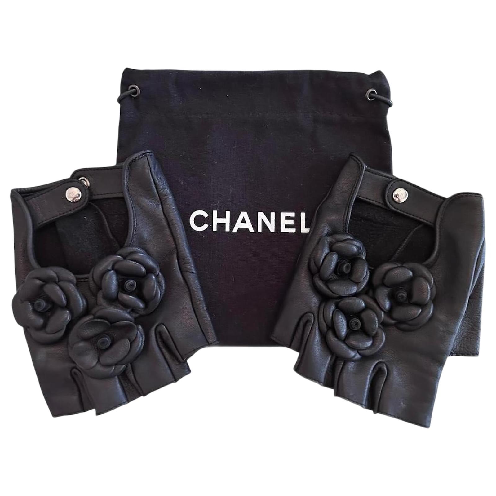 Chanel Gloves Black Leather  ref.2294857