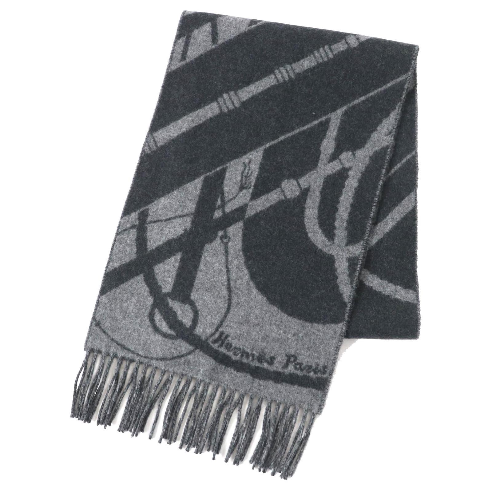 & Other Stories HERMES Click Crack Cashmere Scarf Grey  ref.2298573