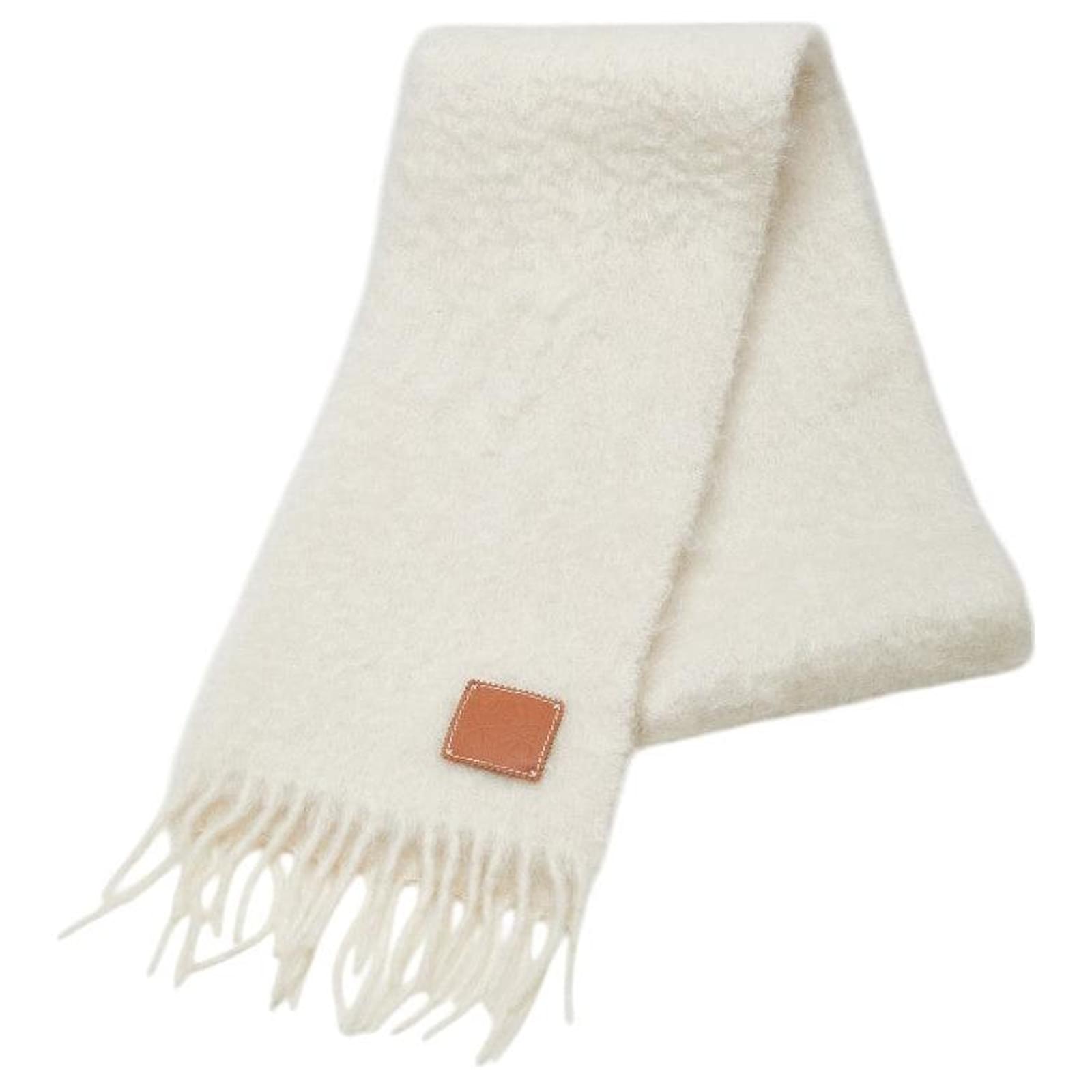 Loewe Wool Mohair Anagram Scarf White  ref.2298560