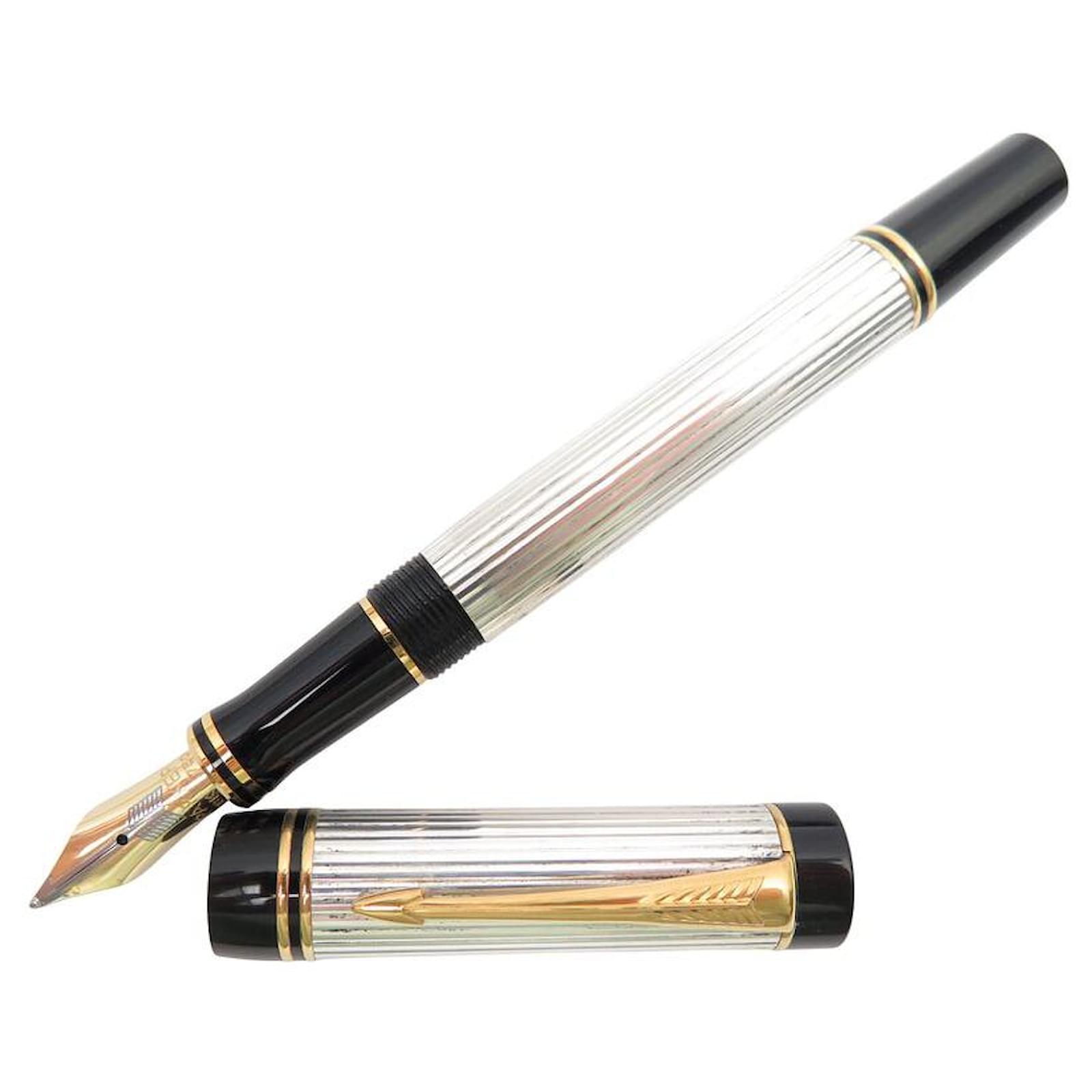Autre Marque VINTAGE PARKER DUOFOLD INTERNATIONAL 1992 SILVER 925 FOUNTAIN PEN Silvery  ref.1994091