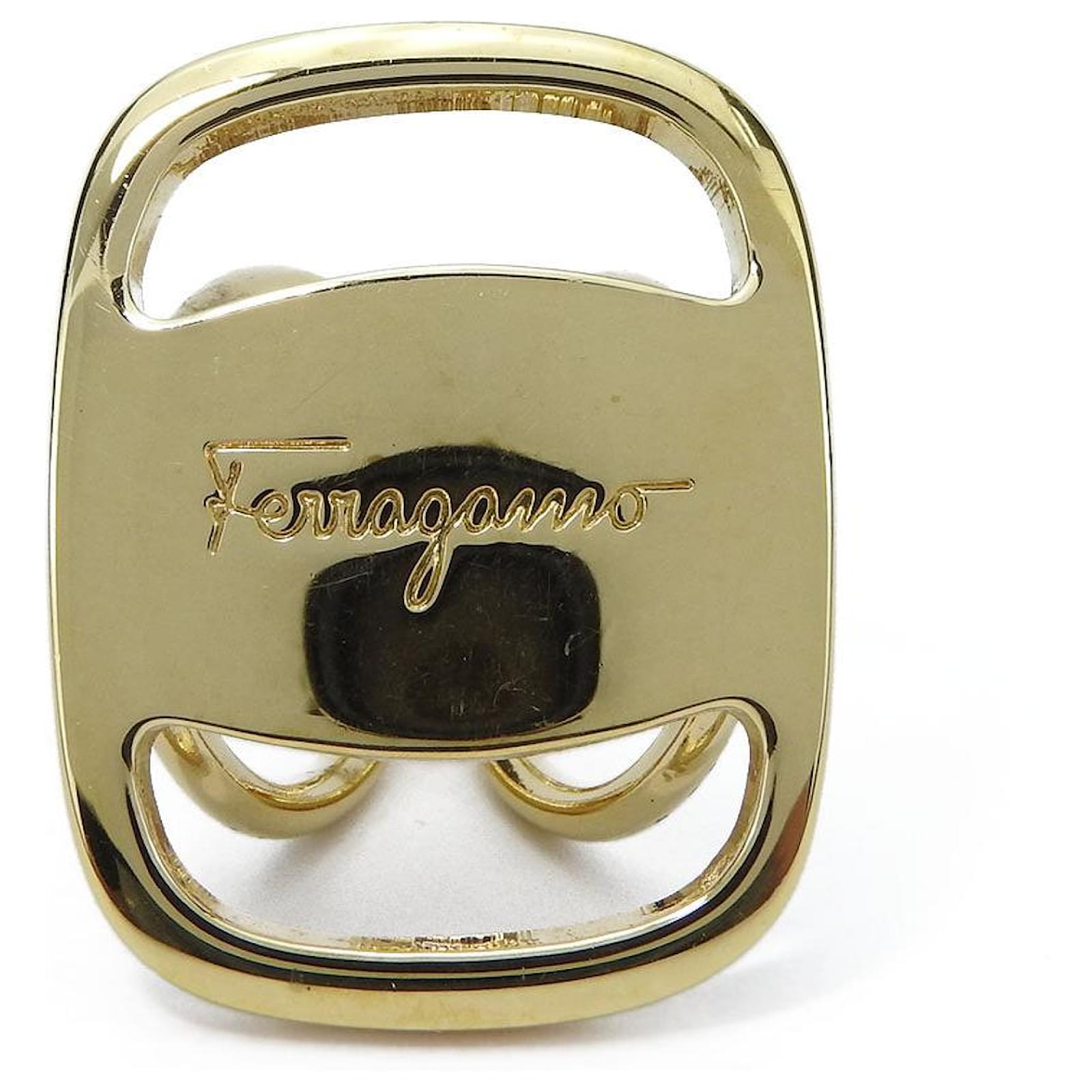 Salvatore Ferragamo Metal Scarf Ring Gold Golden  ref.1679489