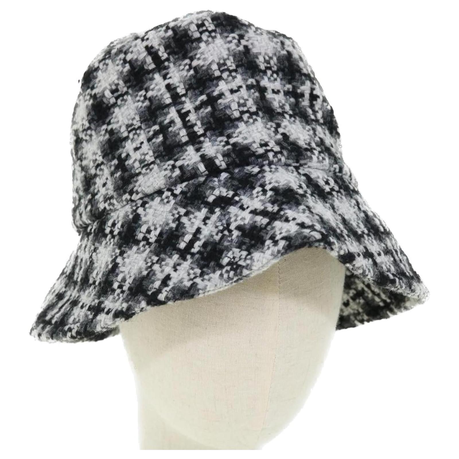 CHANEL Tweed Bucket Hat Black  White  ref.2284383