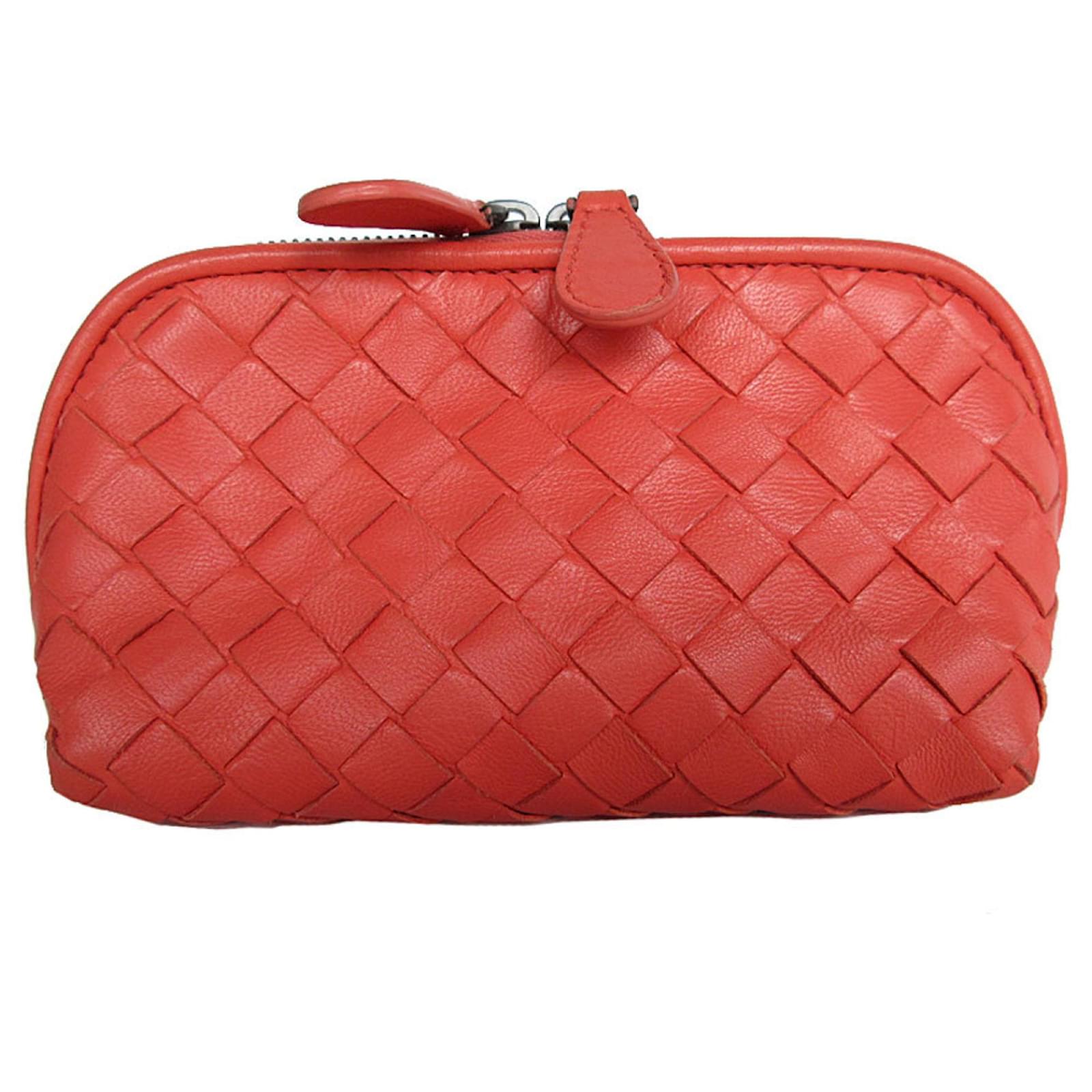 Bottega Veneta Intrecciato Leather Pouch Bag  ref.2325128