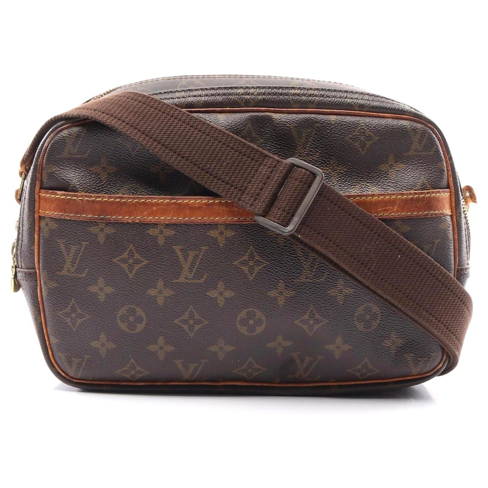 Louis Vuitton Reporter PM Shoulder Bag Brown Cloth  ref.2326334