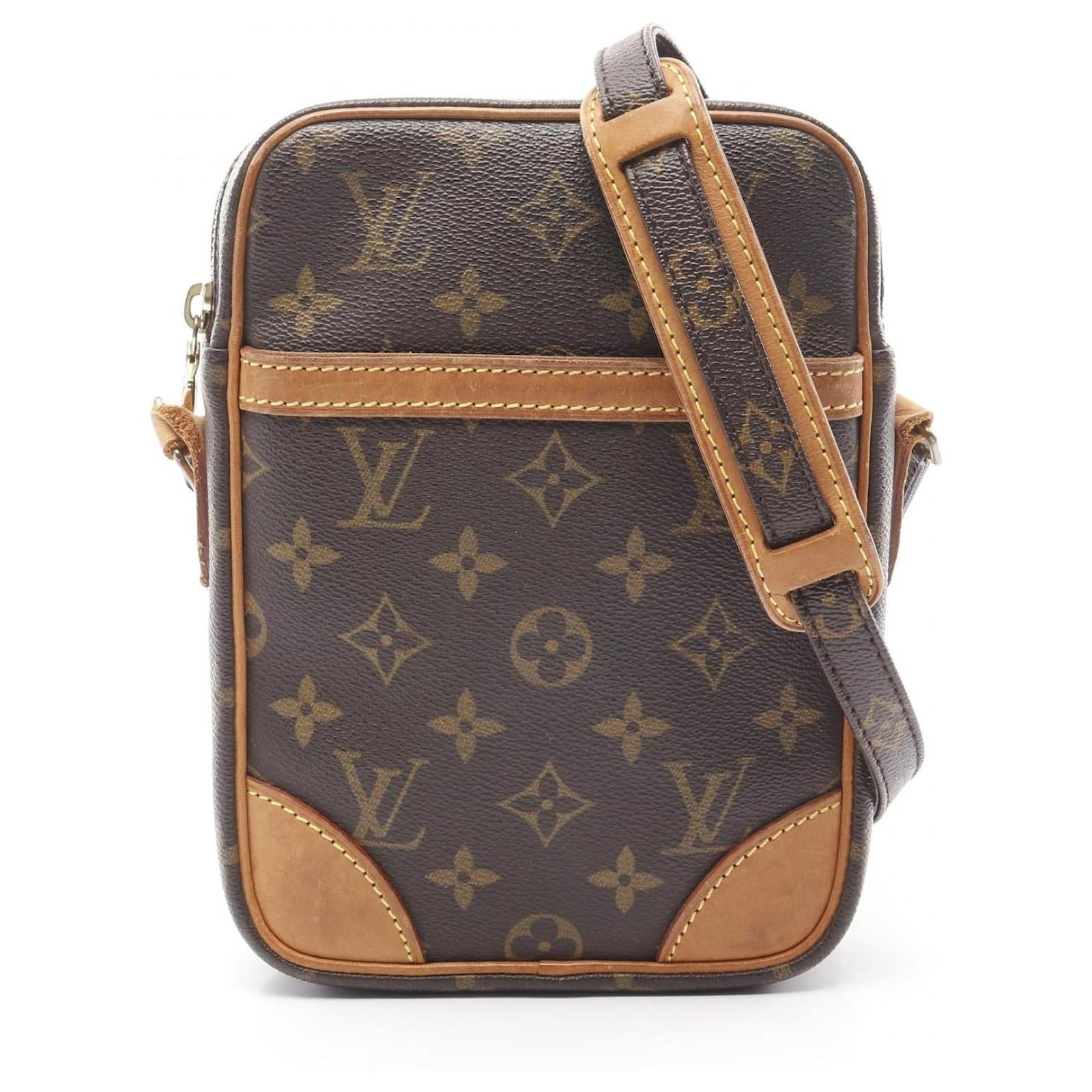 Louis Vuitton Danube Monogram Shoulder Bag Brown Cloth  ref.2326194