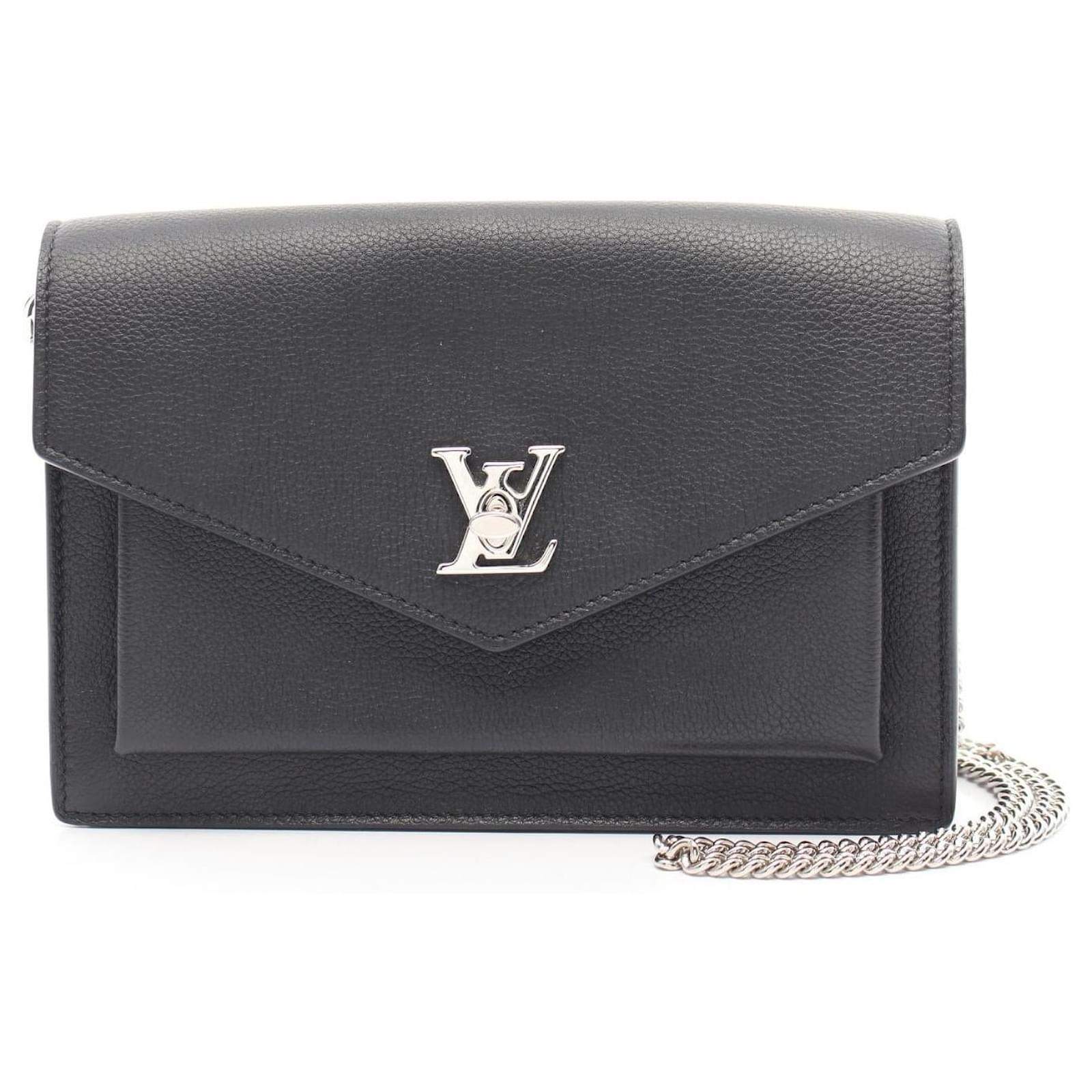 Louis Vuitton Pochette Lockme Chain Taurillon Leather Shoulder Bag Black  ref.2326148