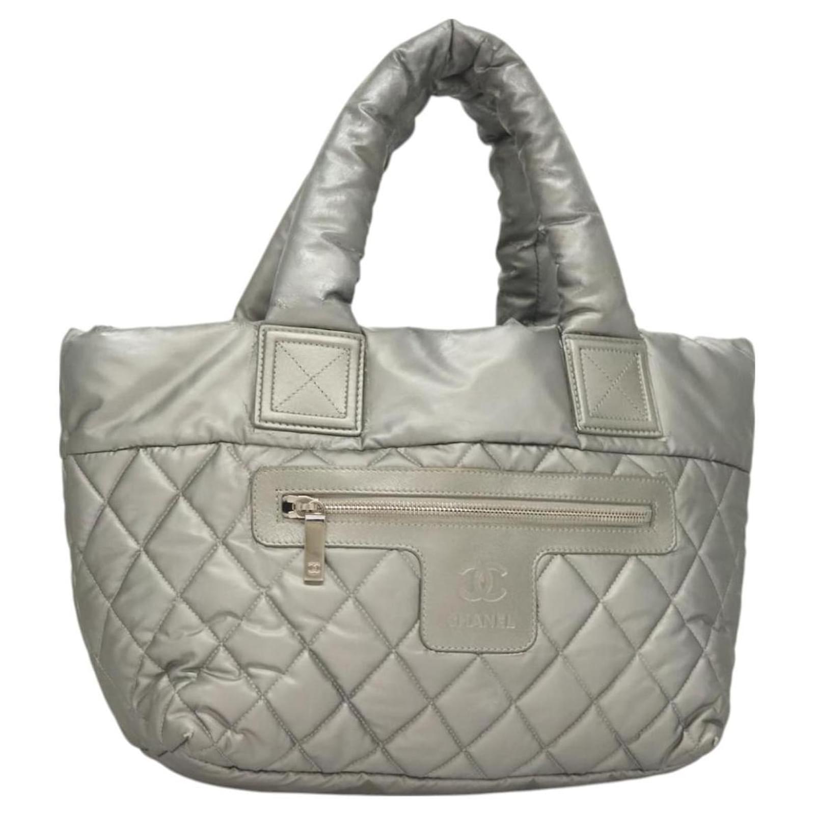 CHANEL Cococoon Tote Bag Nylon Gray Silver CC Auth bs26854 Brown Silvery  ref.2325450
