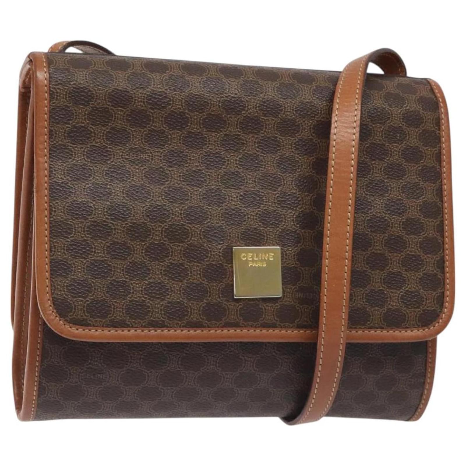 Céline CELINE Macadam Canvas Shoulder Bag PVC Leather Brown Gold Auth 126660 Golden  ref.2325399