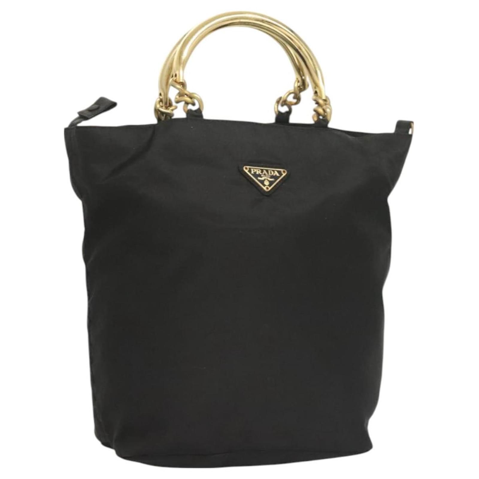 PRADA Chain Hand Bag Nylon Black Gold Auth 127043 Golden  ref.2325397