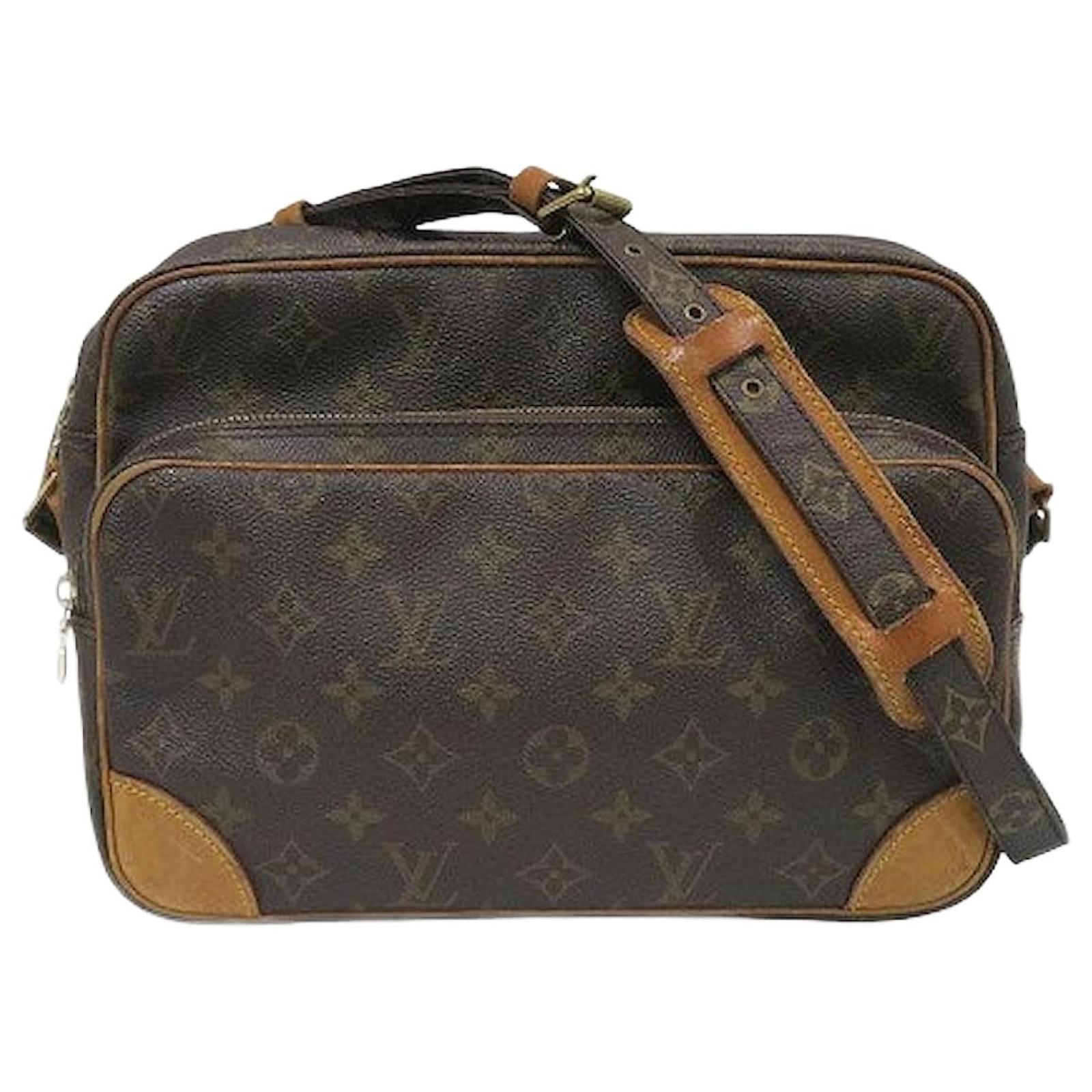 Louis Vuitton Nile Monogram Shoulder Bag Brown Cloth  ref.2323120