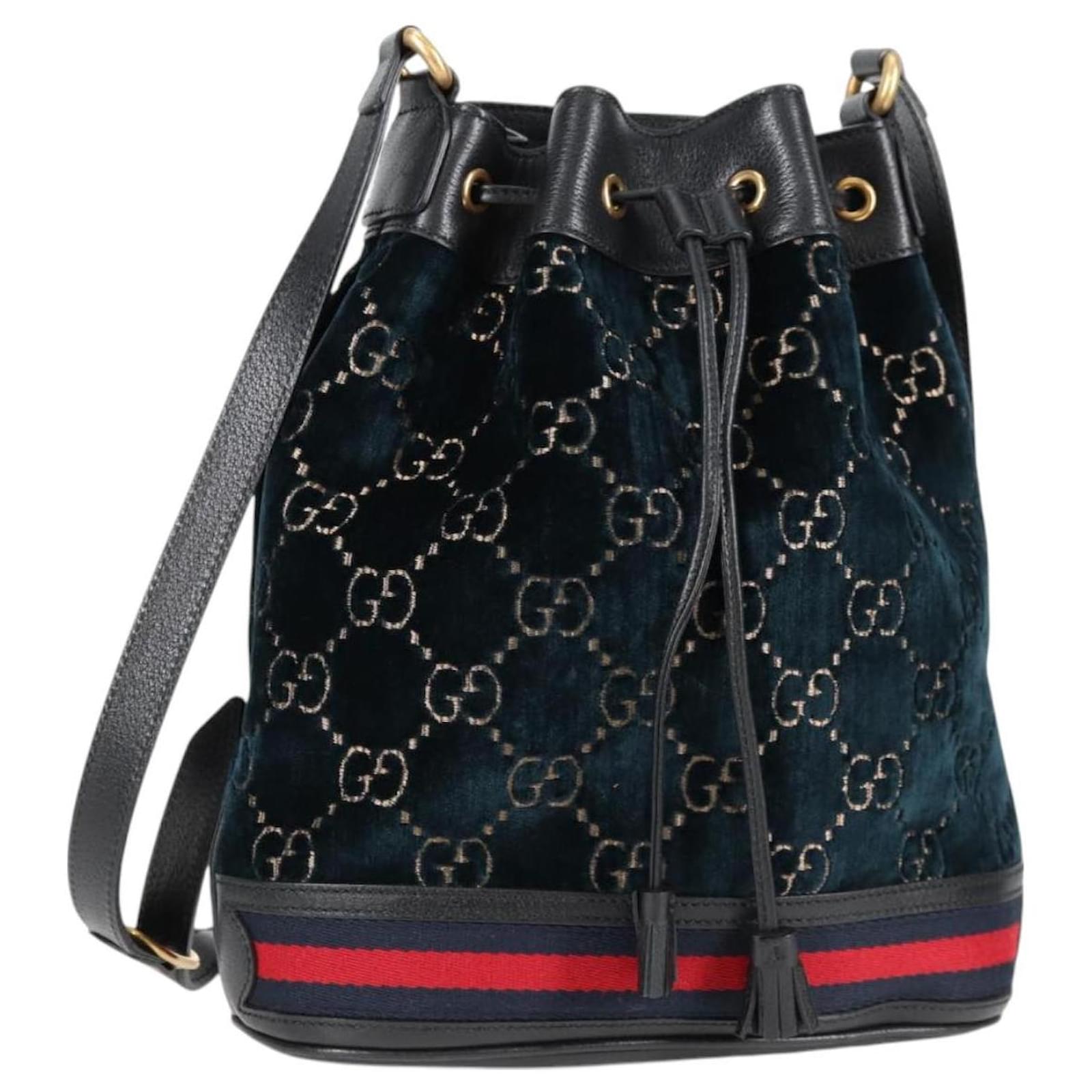 GUCCI GG Velvet Sherry Line Shoulder Bag Navy Gold Red 574960 Auth 123523M Golden Navy blue Cloth  ref.2322480