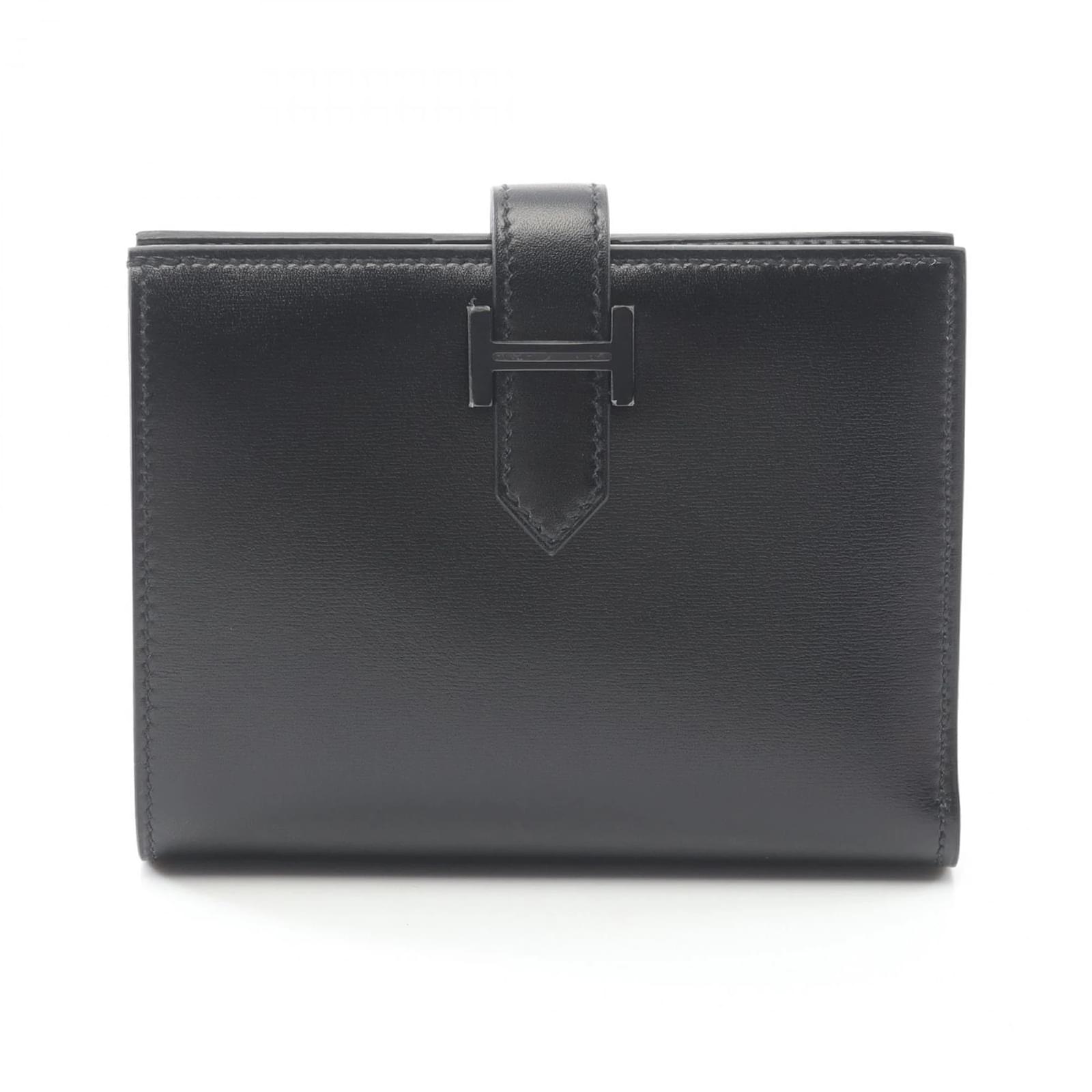 Hermès Hermes Bearn Compact Monochrome Bi-fold Wallet Black Leather Pony-style calfskin  ref.2322316