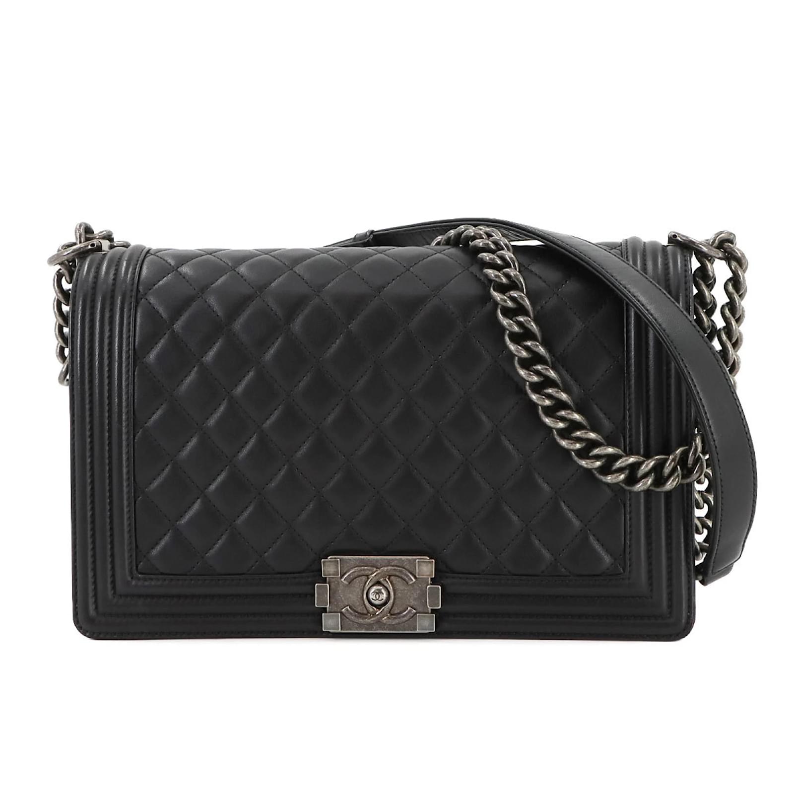 Chanel Boy Chanel Large Chain Shoulder Bag Black Leather  ref.2322172