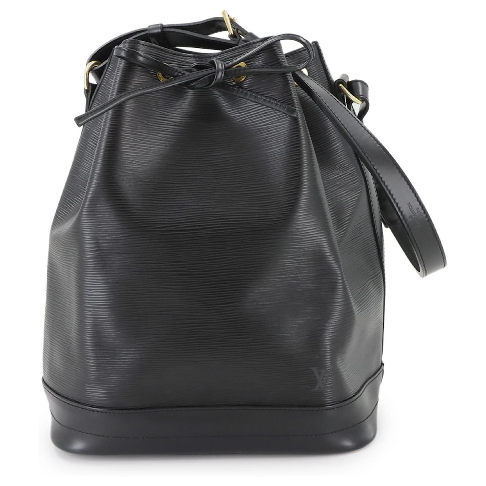 Louis Vuitton Epi Noe Shoulder Bag Black Leather  ref.2322020