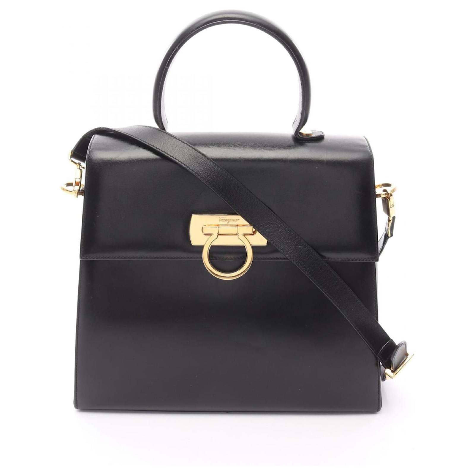 Salvatore Ferragamo Gancini Handbag Black Leather  ref.2321850