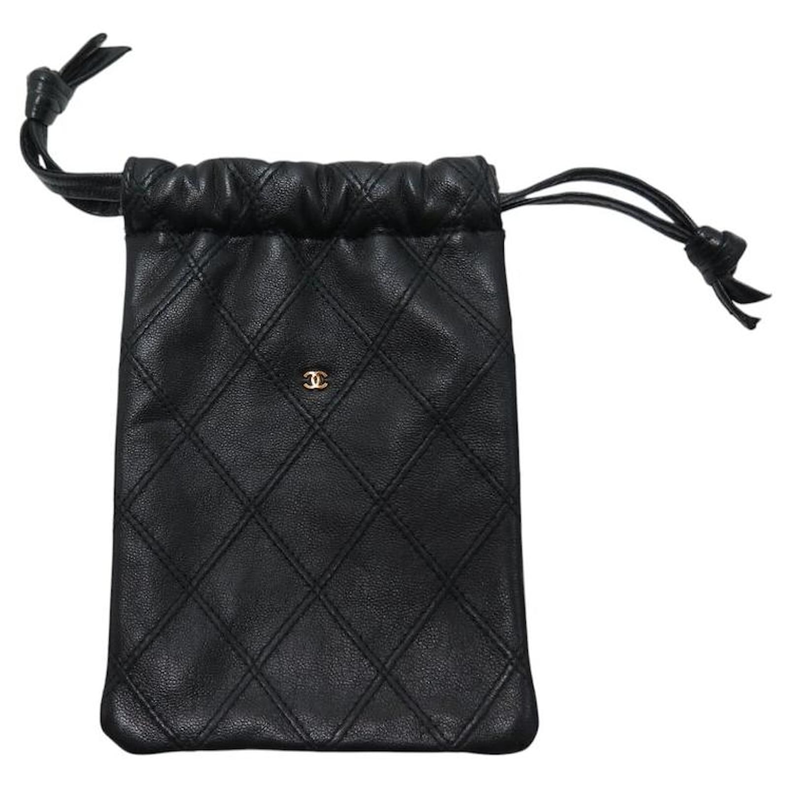 NINE CHANEL BAG PHONE CASE QUILTED BLACK LEATHER CLUTCH POUCH  ref.2272075
