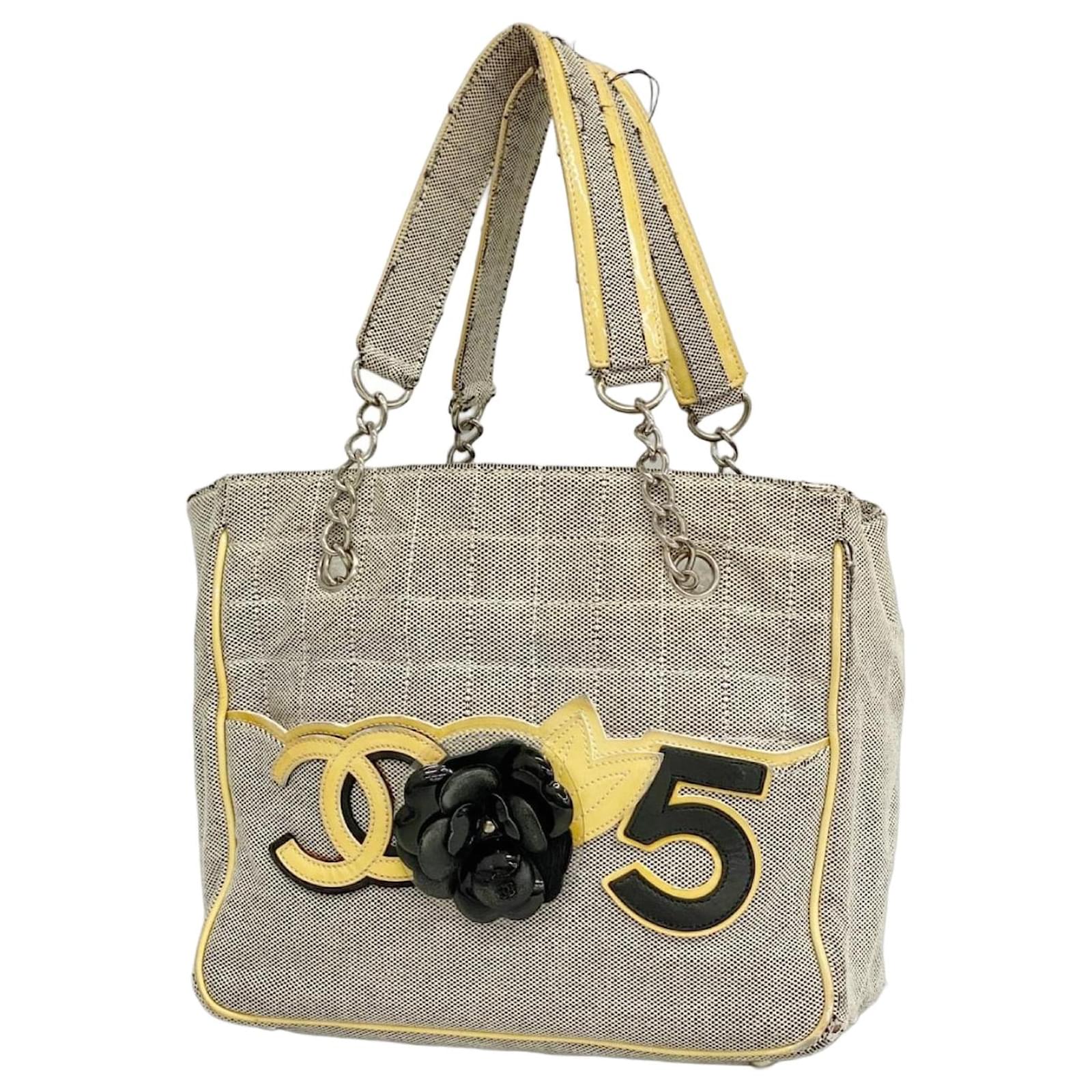 Chanel Tote Bag Camellia Canvas Black Yellow Cloth  ref.2321266