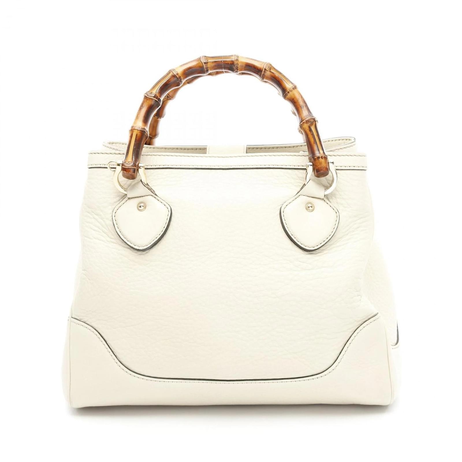 Gucci Diana Bamboo Handbag Cream Leather  ref.2320716