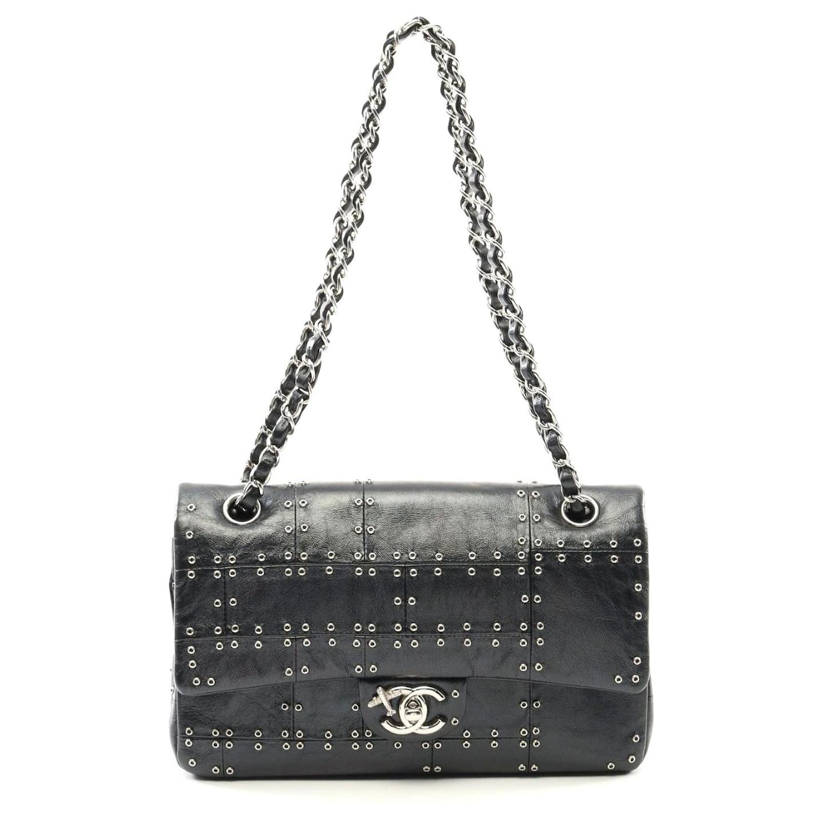 Chanel Leather Airline Matelasse Flap Bag Black  ref.2324109