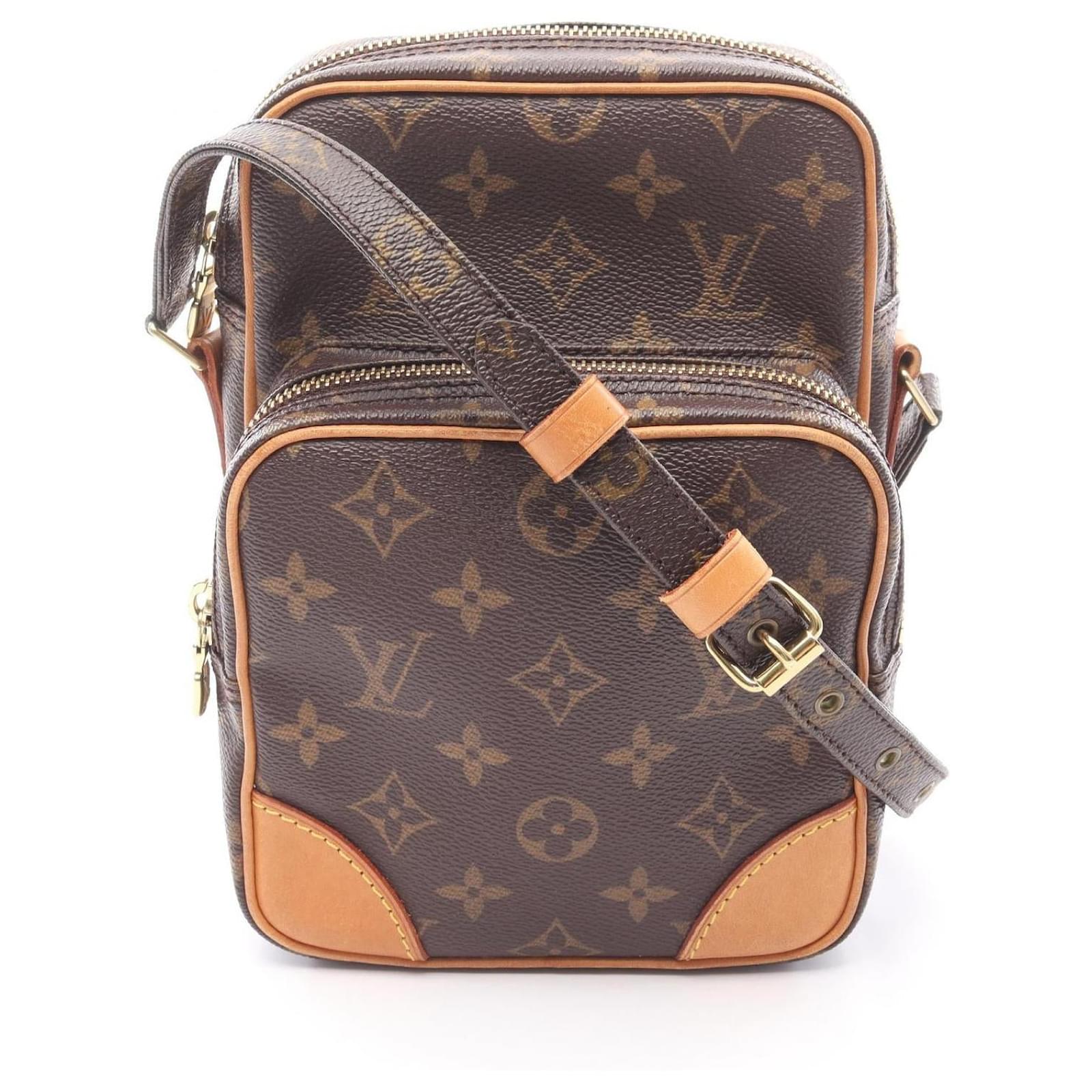 Louis Vuitton Amazon Monogram Shoulder Bag Brown Cloth  ref.2324076