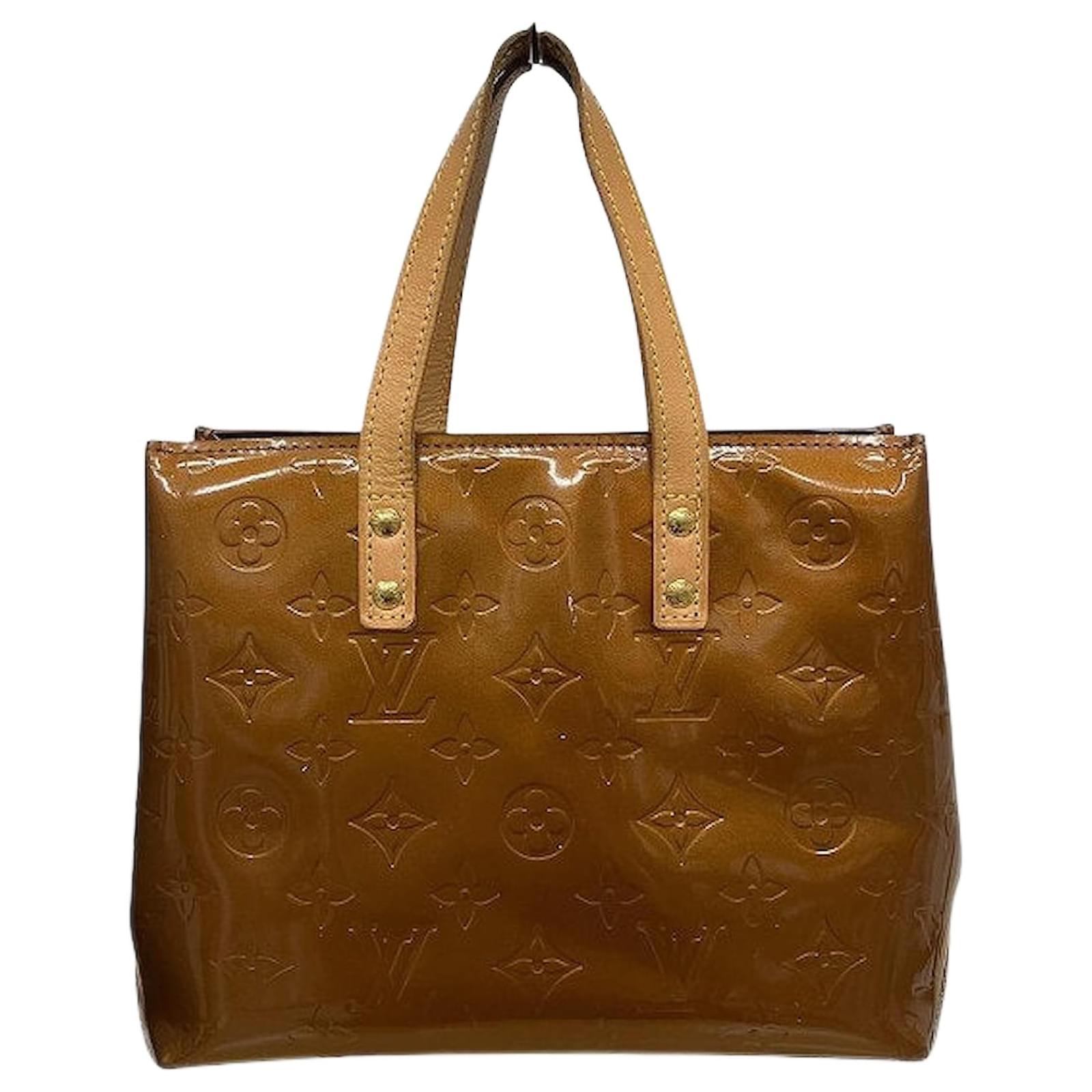 Louis Vuitton Reade PM Vernis Handbag Pink Enamel  ref.2323574