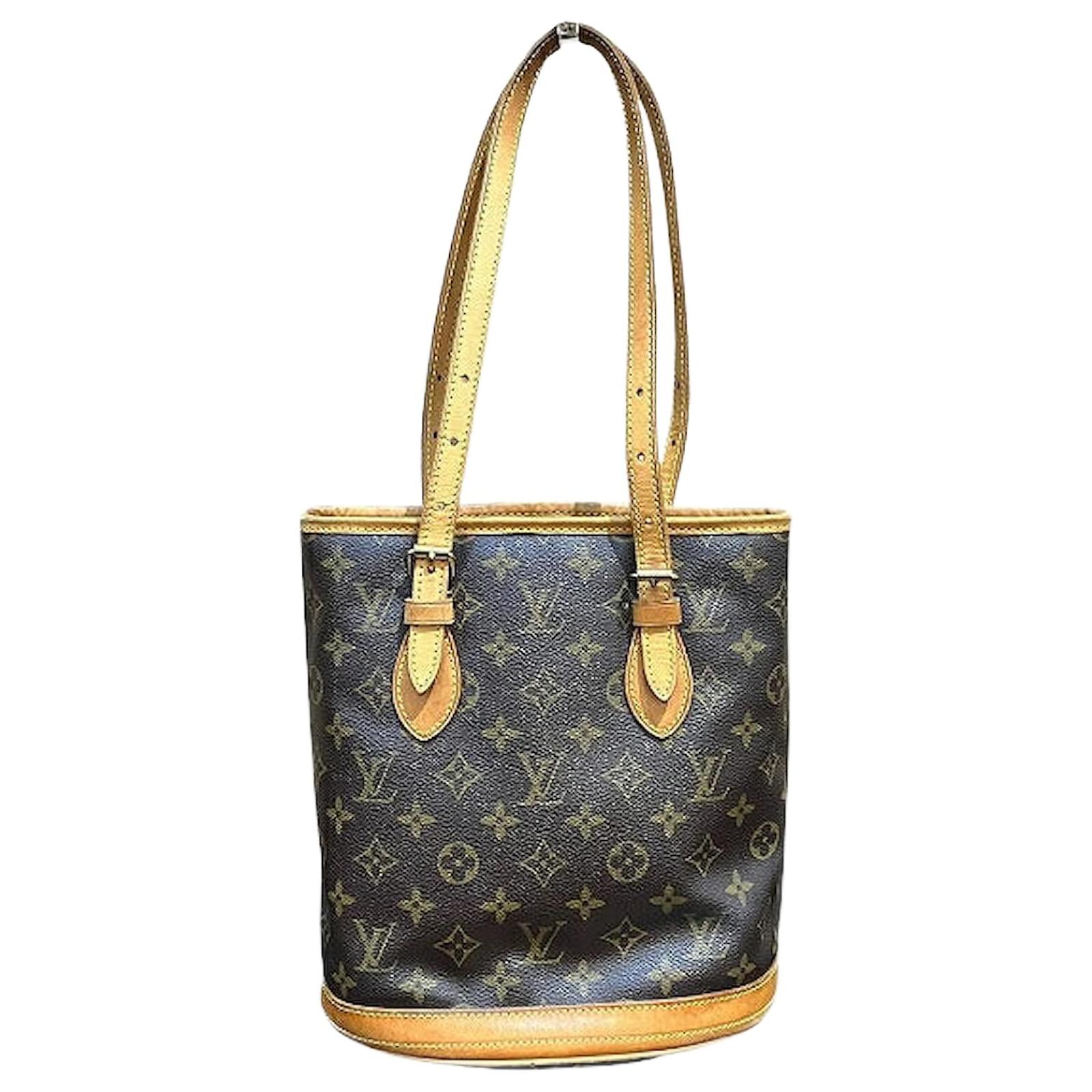 Louis Vuitton Petit Bucket Monogram Tote Bag Brown Cloth  ref.2323571