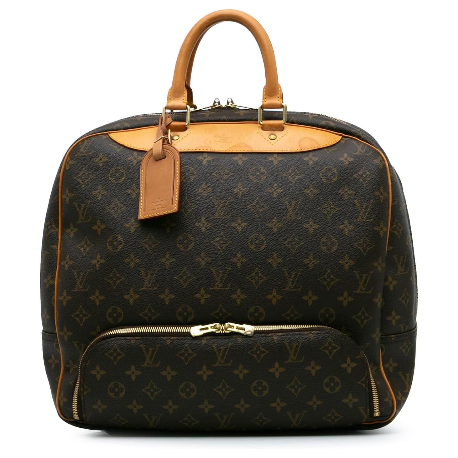 Louis Vuitton Brown Monogram Evasion Leather Cloth  ref.2320568
