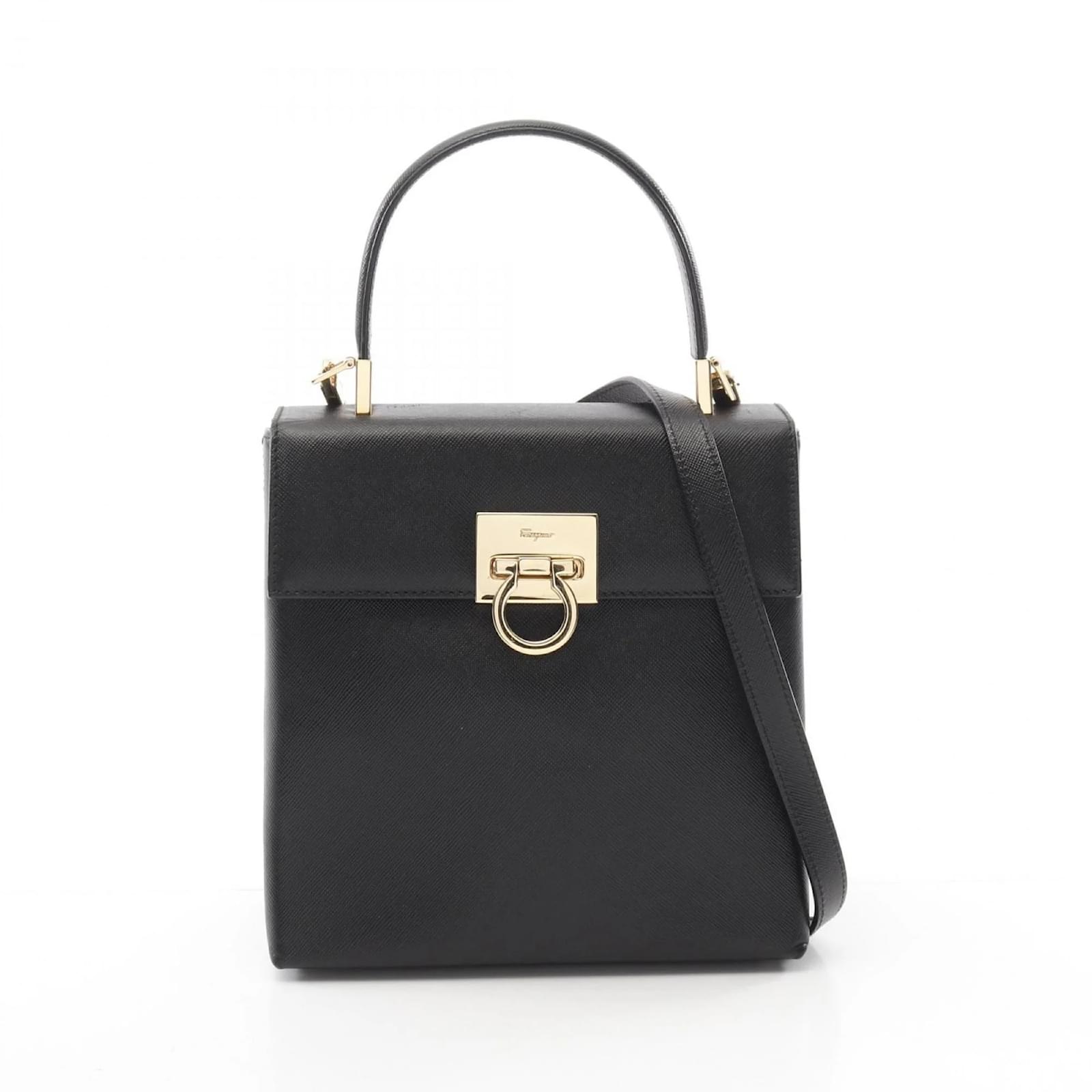Salvatore Ferragamo Gancini Handbag Black Leather  ref.2320329
