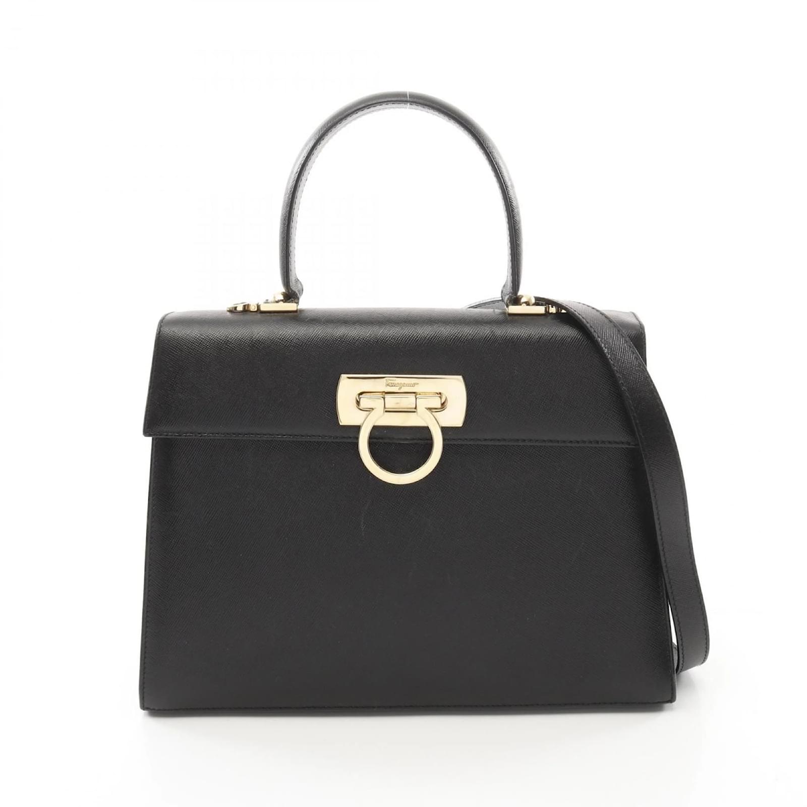 Salvatore Ferragamo Gancini Handbag Black Leather  ref.2320328