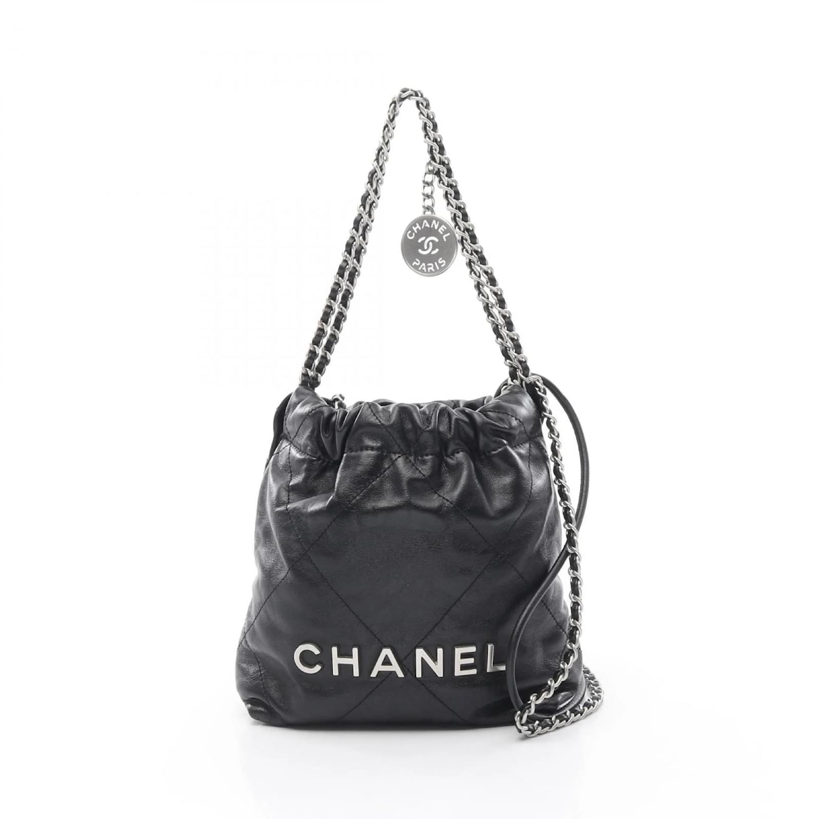 Chanel 22 Mini Shoulder Bag Black Leather  ref.2320326