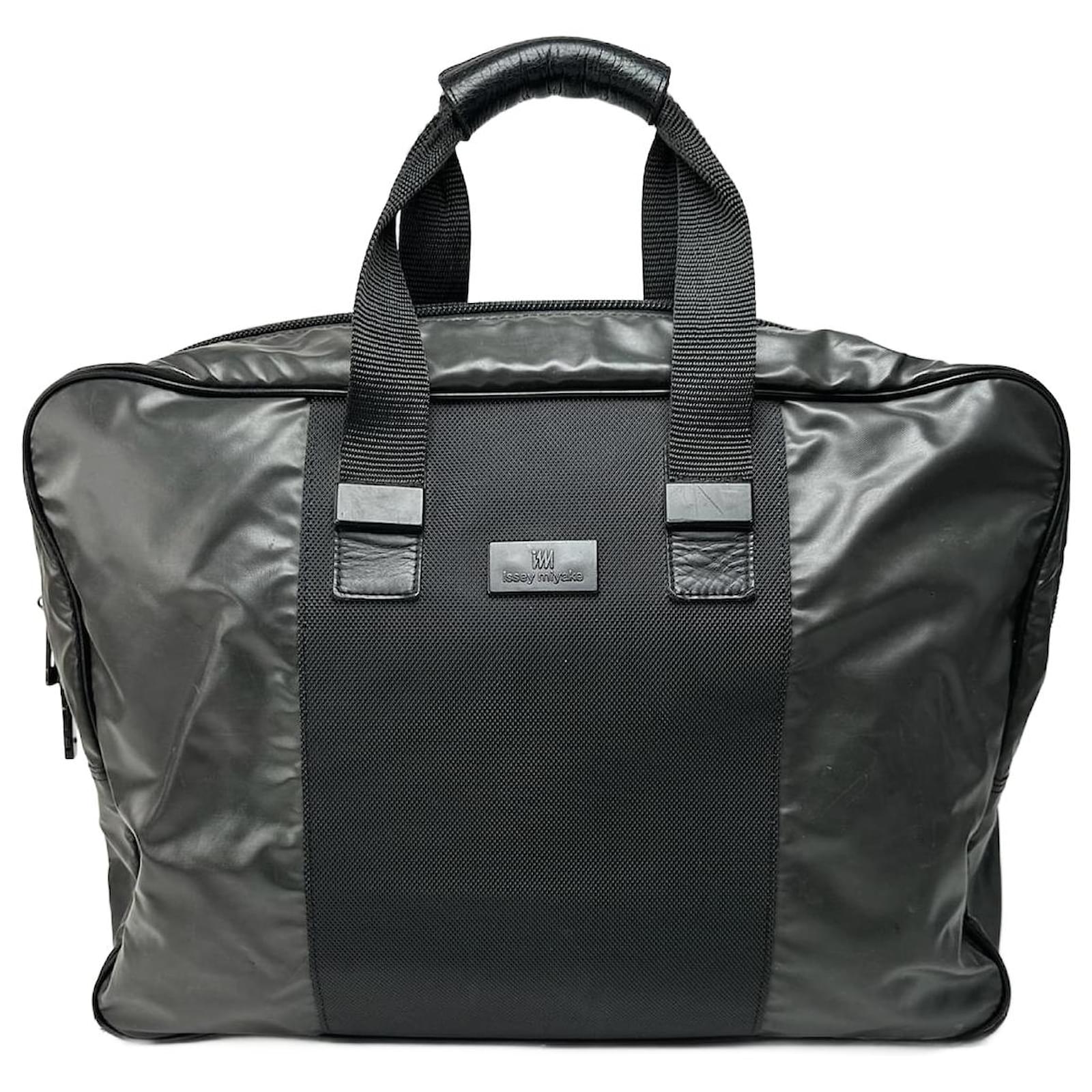 Vintage Issey Miyake Travel bag Black  ref.2319375