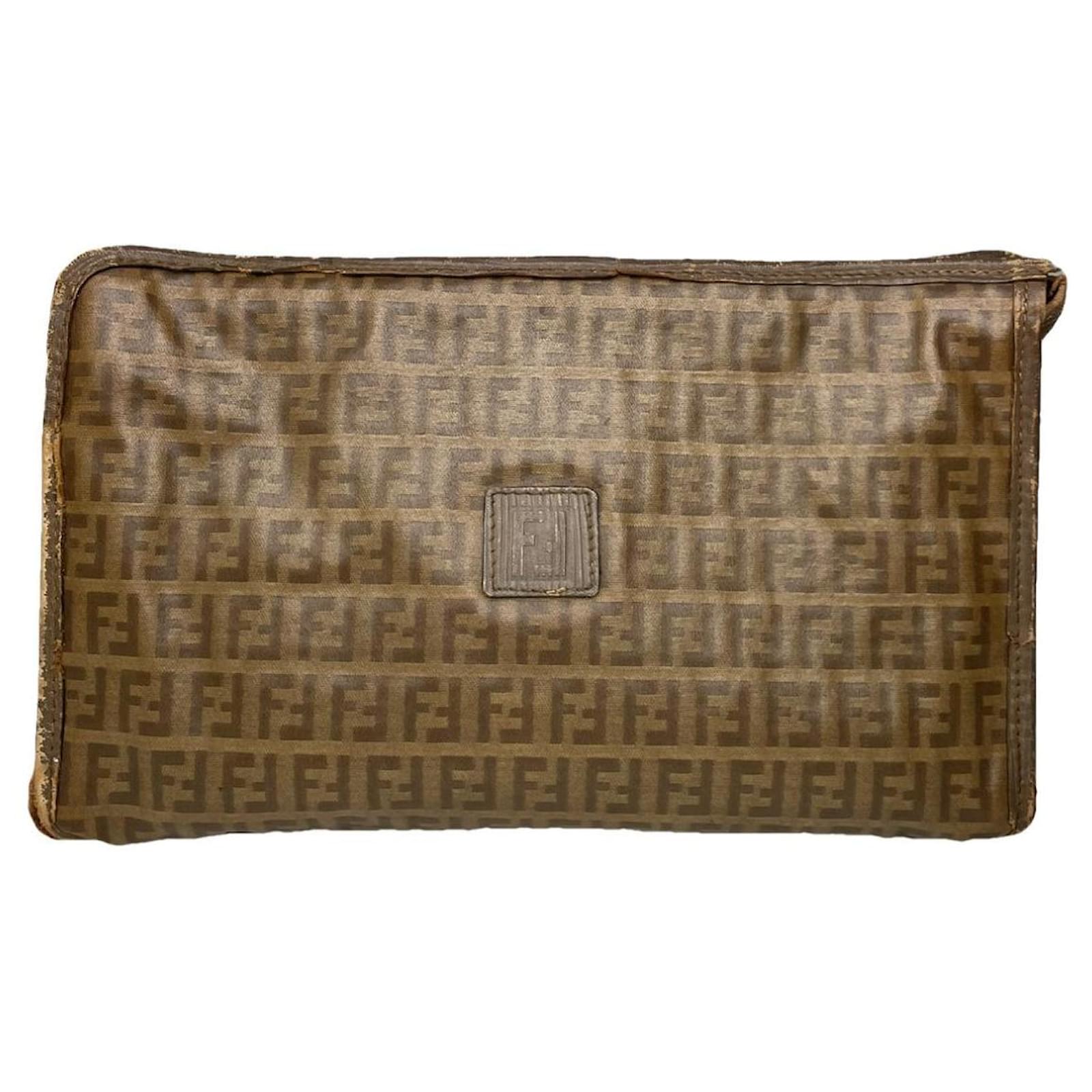 Fendi Double F Gold Leather Clutch Bag Golden  ref.2319262
