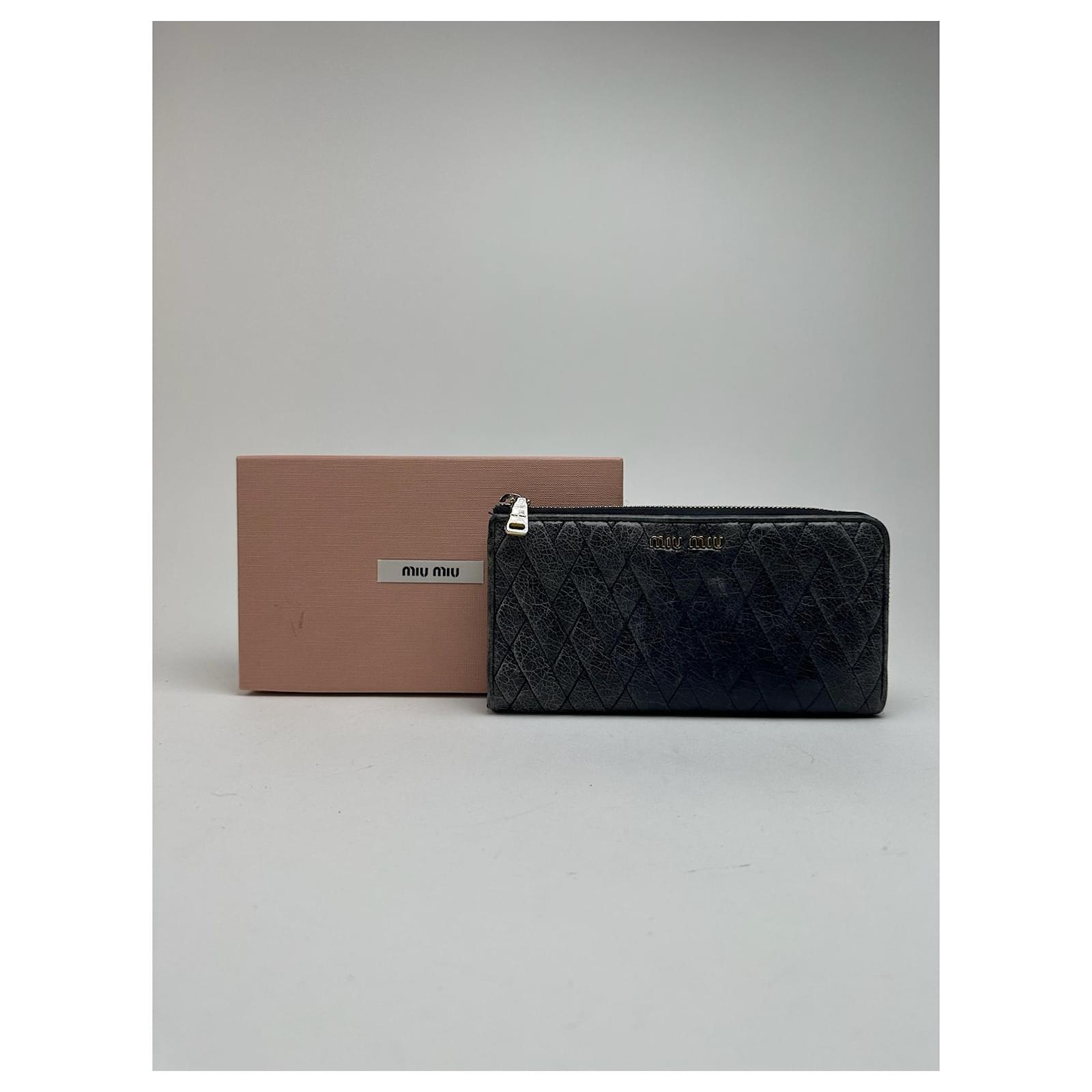 Vintage Miu Miu Leather Wallet Navy blue  ref.2319237