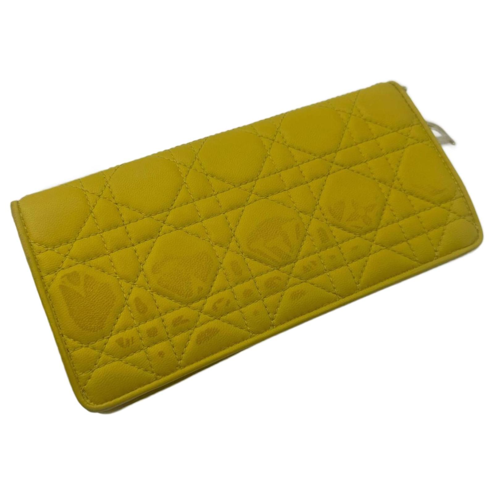 Dior Wallets Yellow Lambskin  ref.2317880