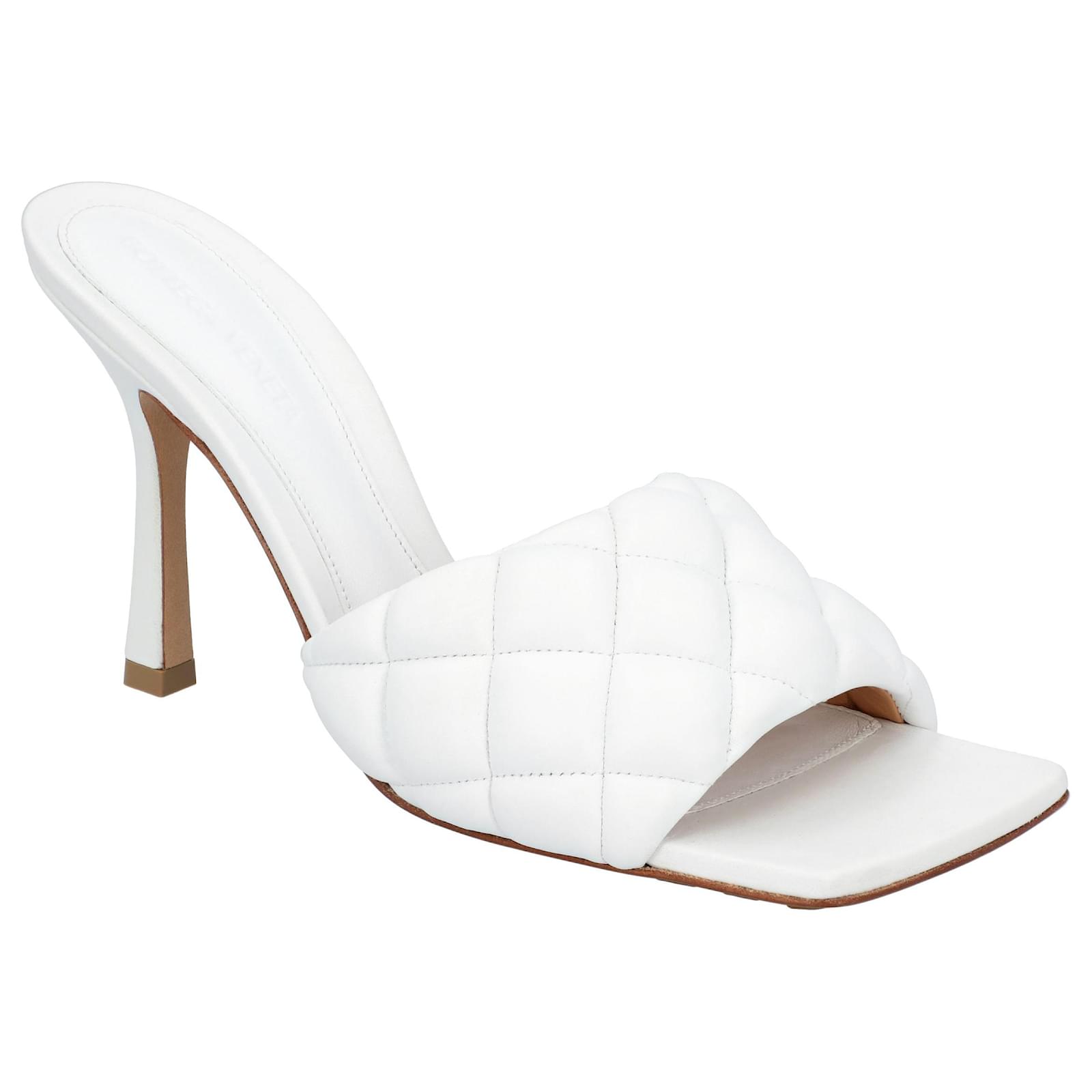 Bottega Veneta Women Padded Mule in white Lambskin Leather  ref.629925