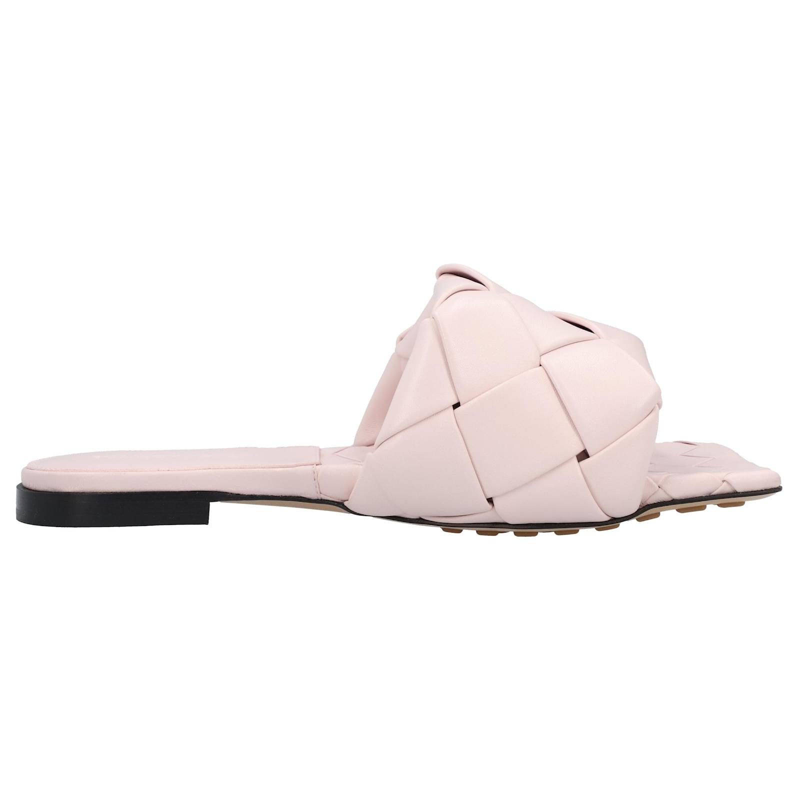 Bottega Veneta Lido Flat Sandal pink Leather  ref.1518026