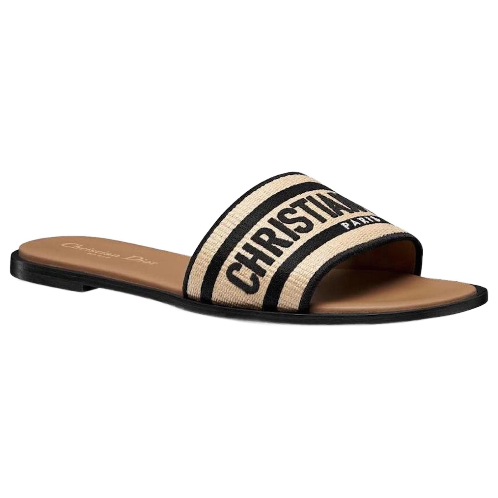 Dior Dway Sandal Natural raffia and black embroidered cotton Beige Leather  ref.2310743
