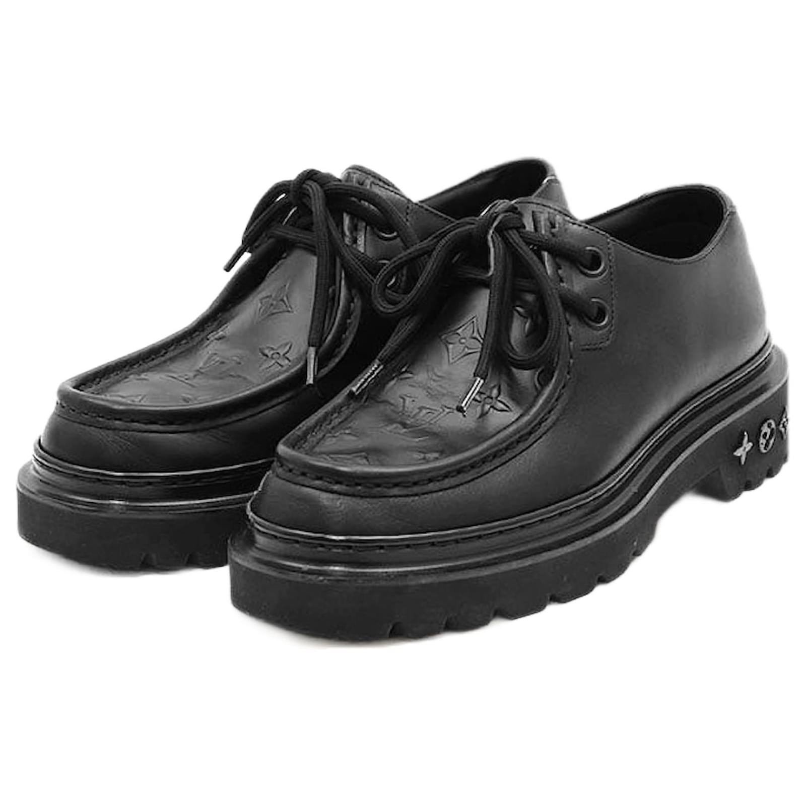 Louis Vuitton Leather Derby Shoes Black  ref.2298224