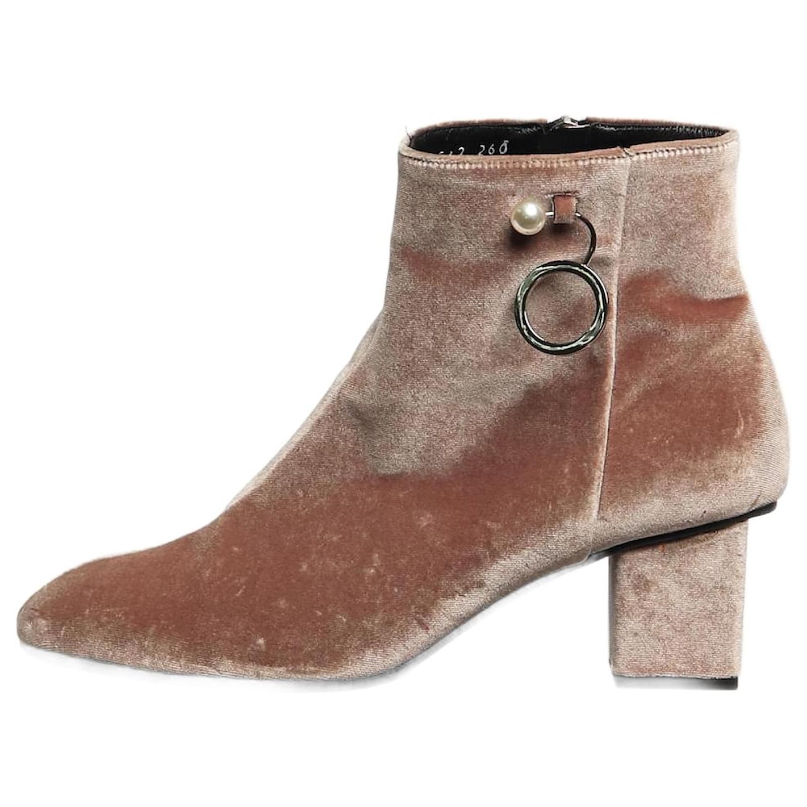 Autre Marque Neutral velvet block heel boots - size EU 39 (UK 6)  ref.2326942