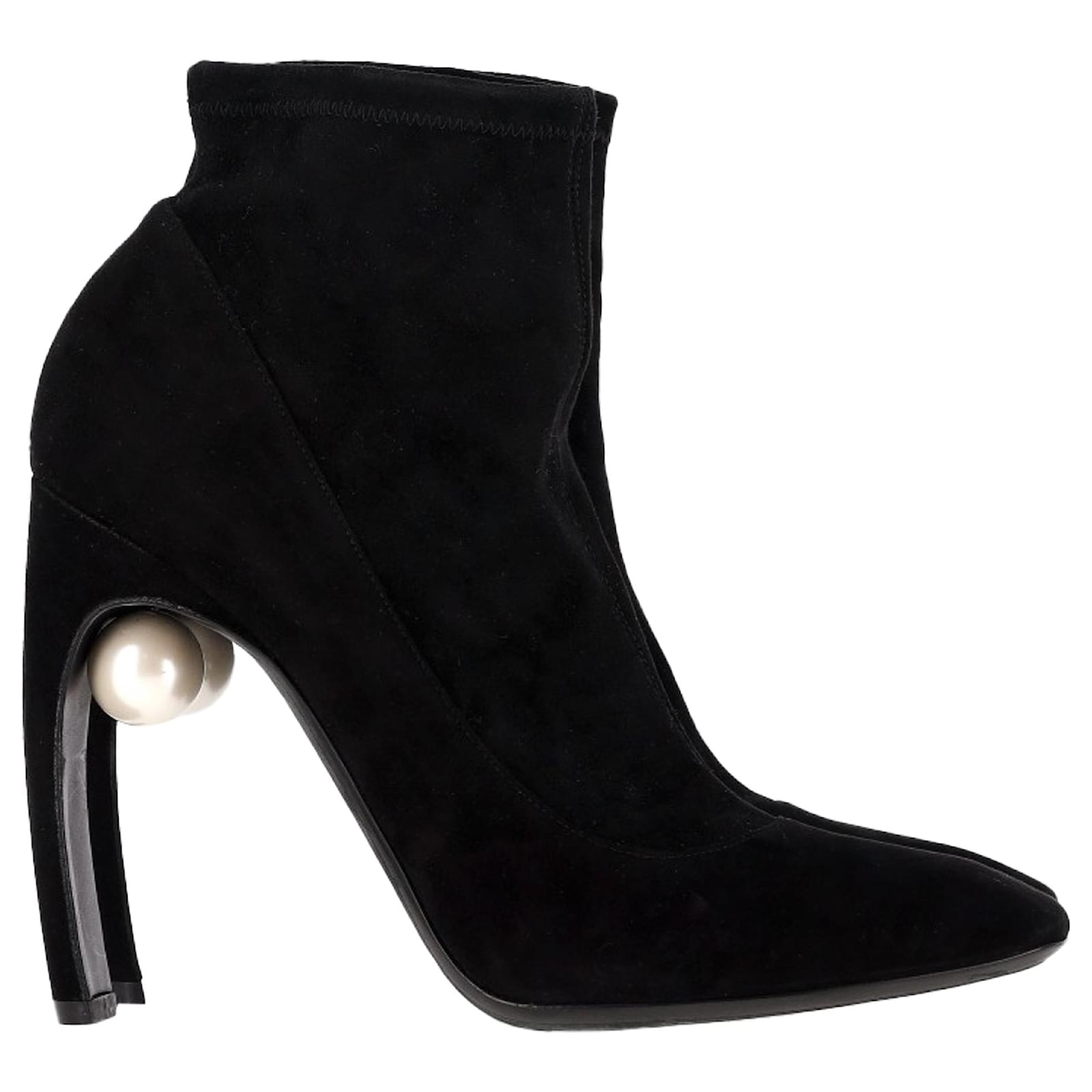 Givenchy Nicholas Kirkwood Maeva Pearl Ankle Boots in Black Suede  ref.2295896