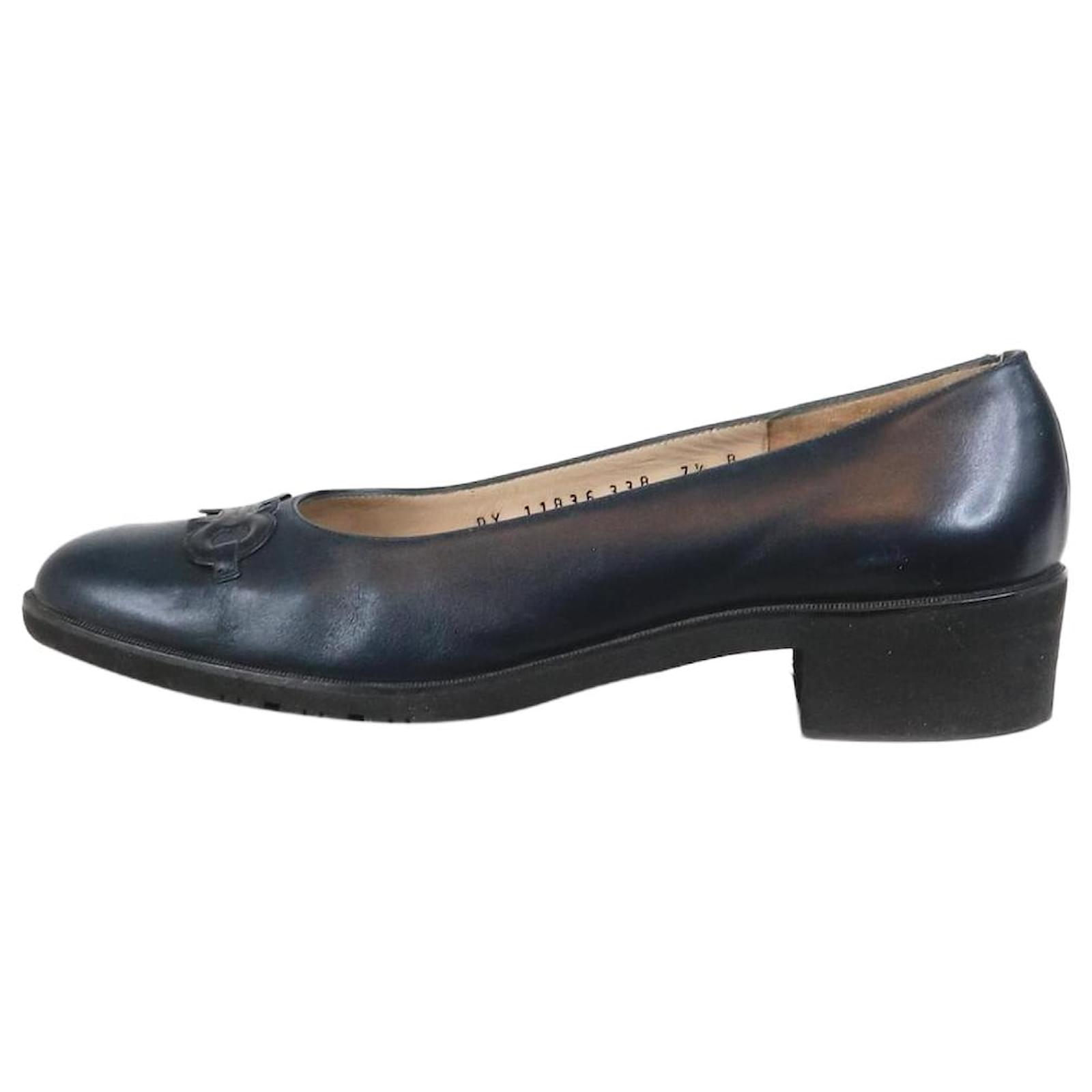 Salvatore Ferragamo Blue leather pumps - size UK 5  ref.2292567