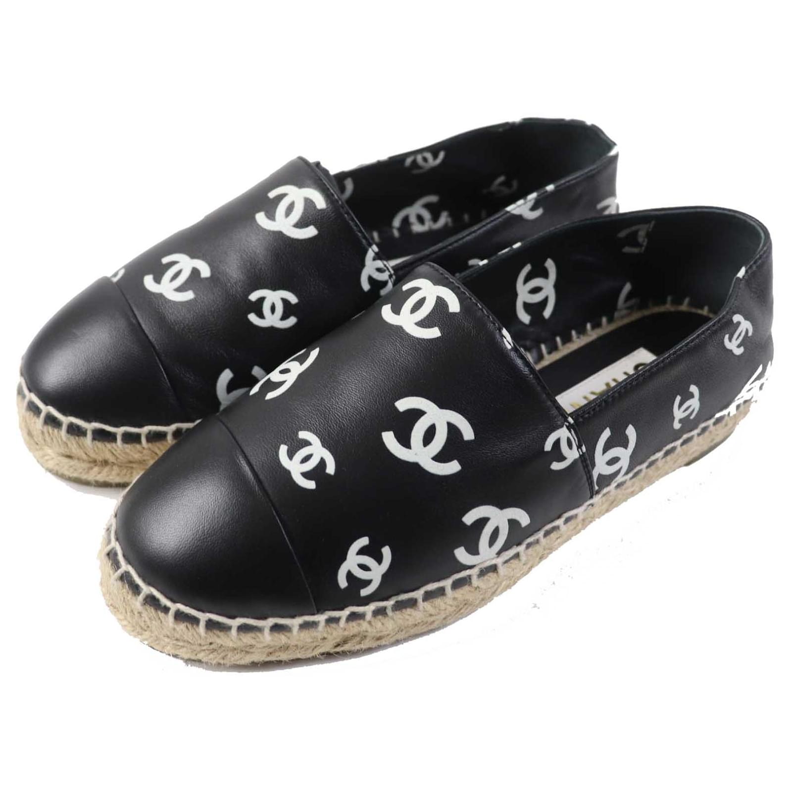 Chanel COCO Espadrilles Slip-ons Leather Shoes  ref.1701636