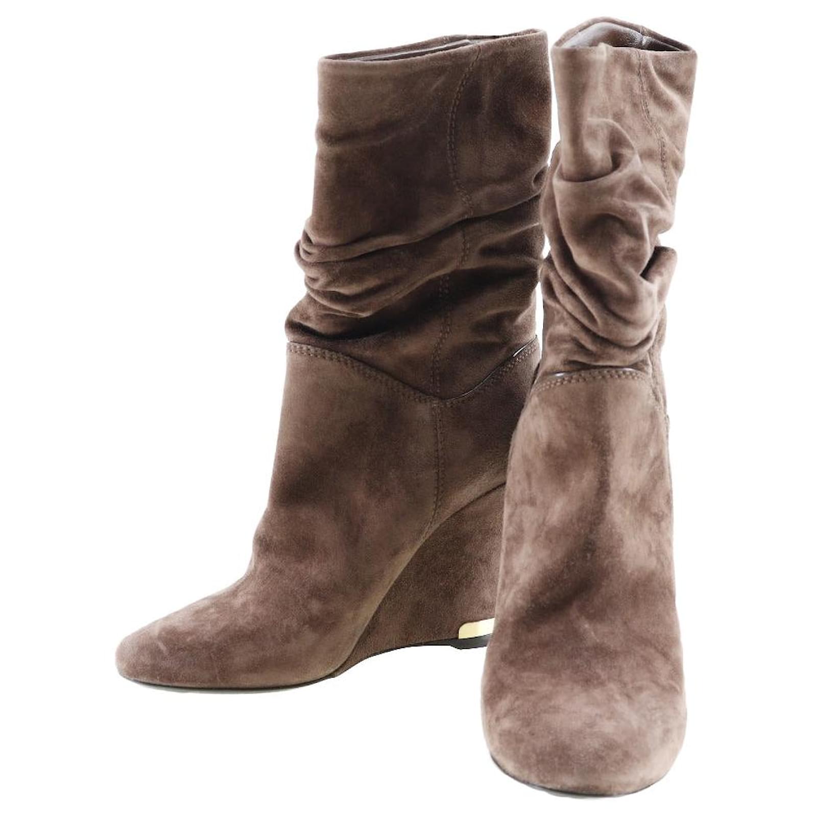 Louis Vuitton Suede Ankle Boots Brown  ref.1792124