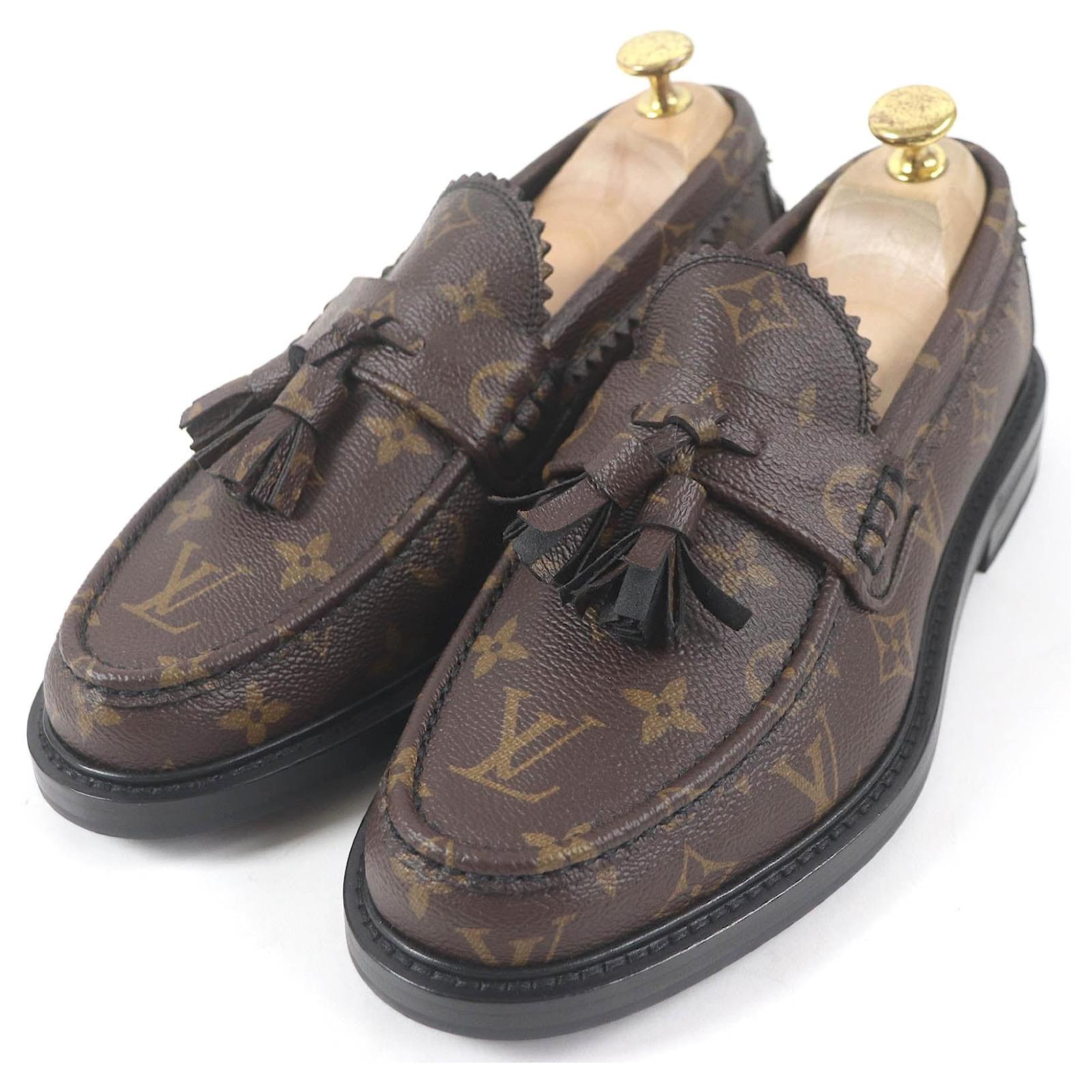 Louis Vuitton Monogram Canvas Loafers Brown Cloth  ref.2315941
