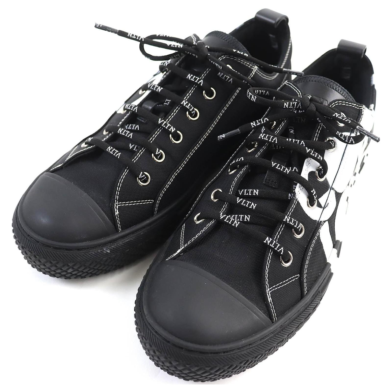 Valentino VLTN Logo Canvas Sneakers Black White Cloth  ref.1703512